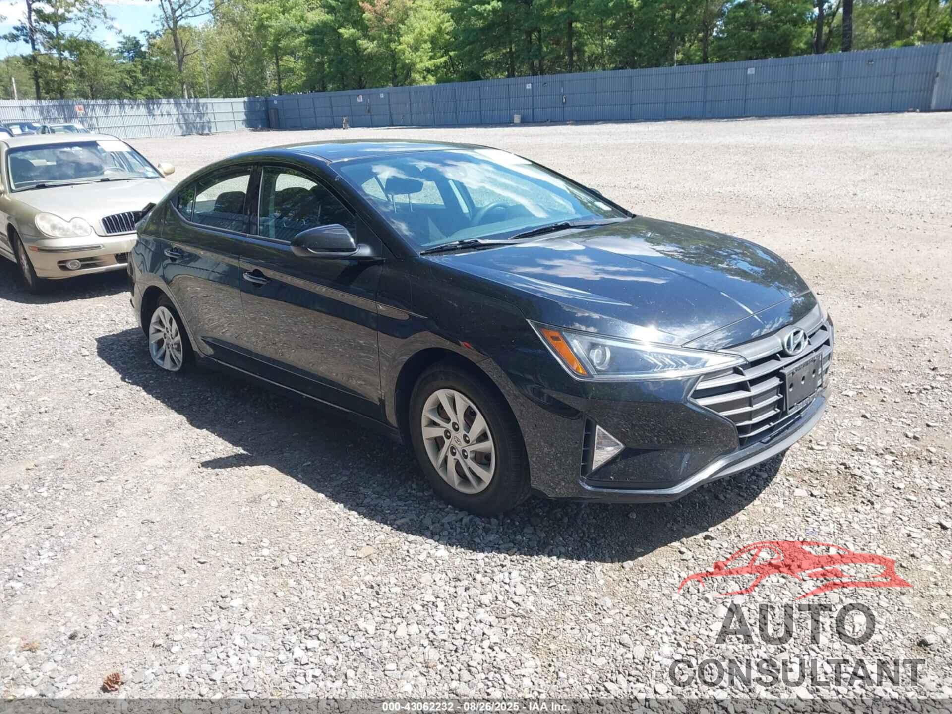 HYUNDAI ELANTRA 2020 - KMHD74LFXLU979474