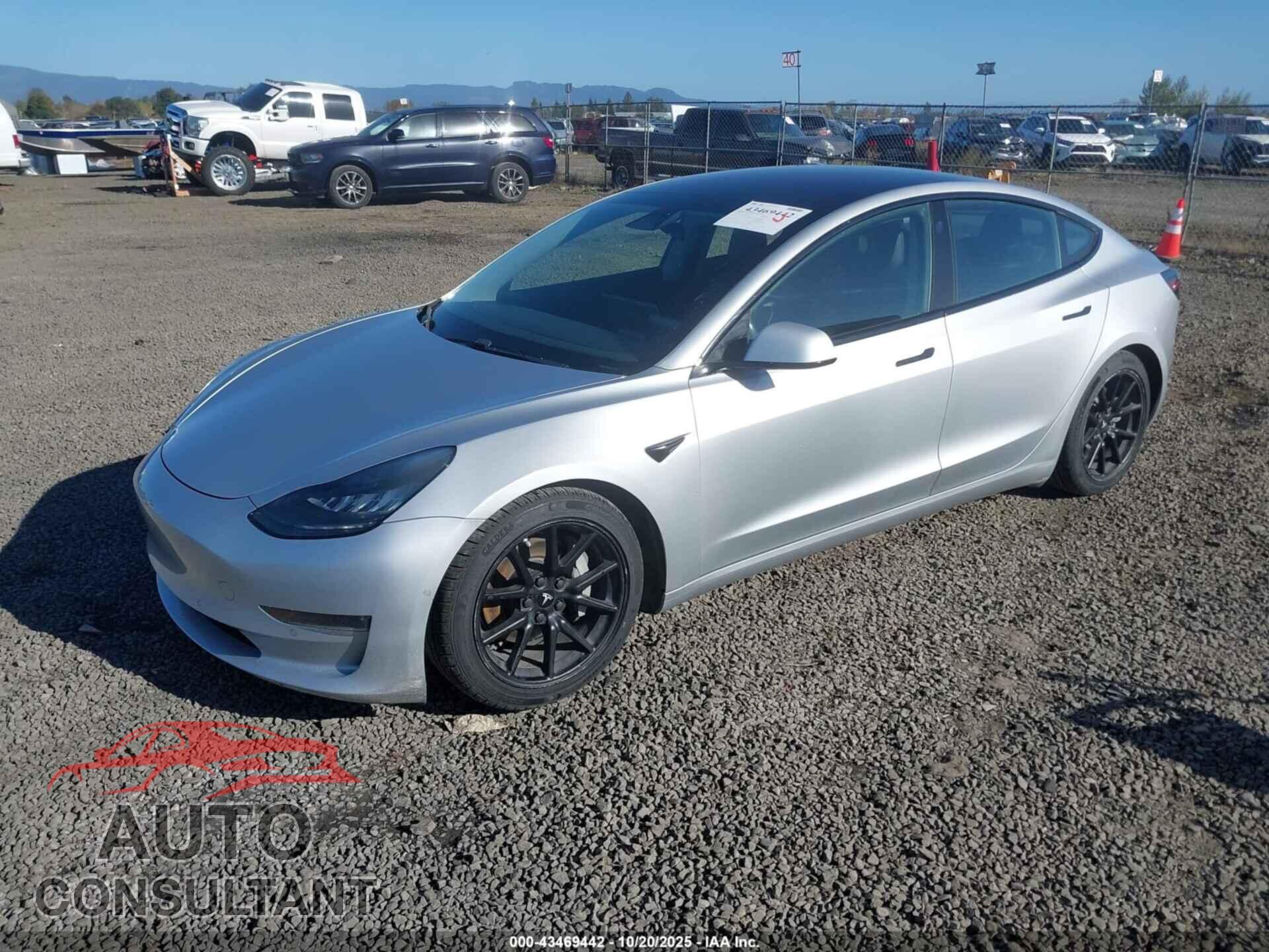 TESLA MODEL 3 2018 - 5YJ3E1EA2JF043943