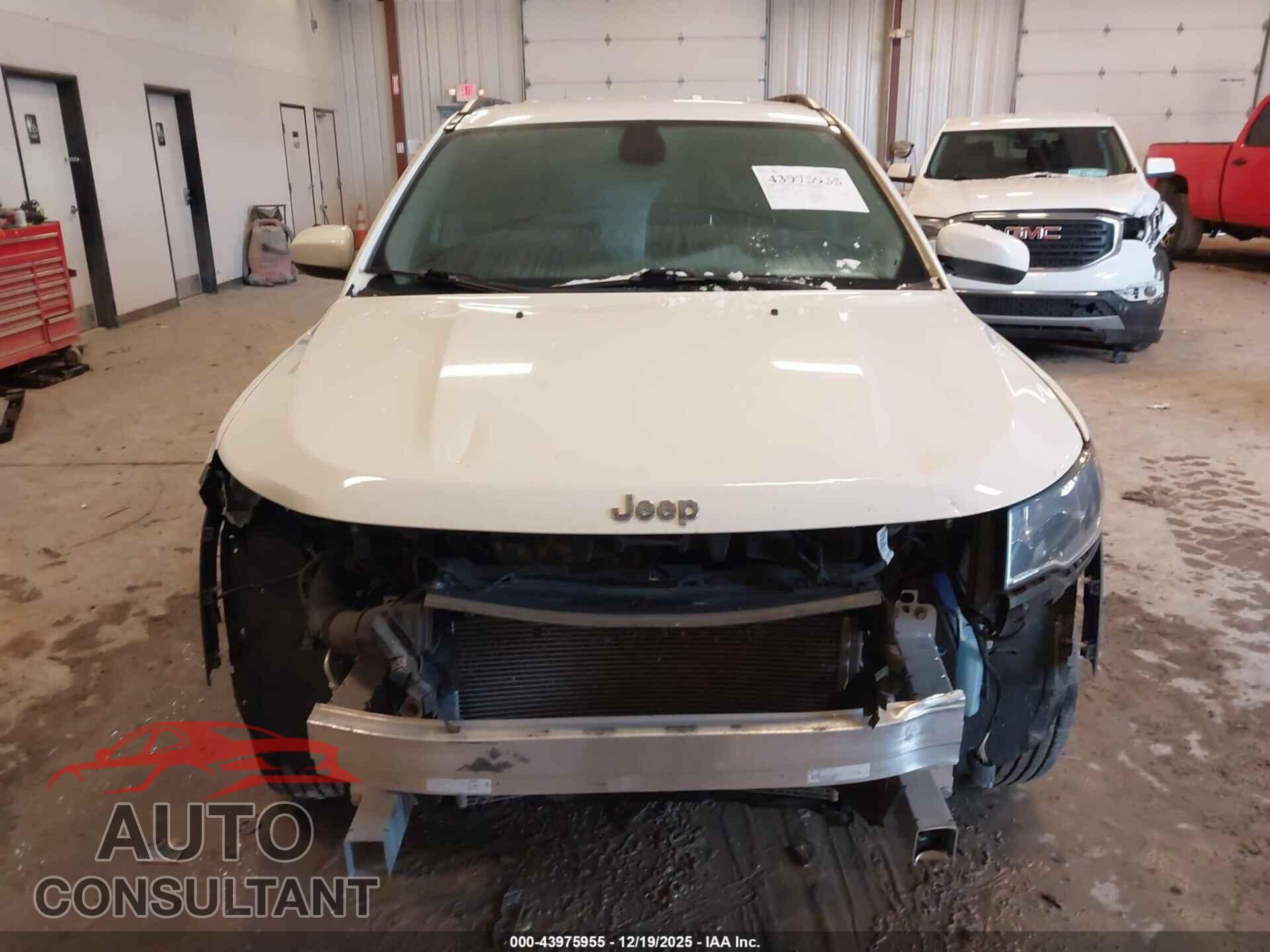 JEEP COMPASS 2020 - 3C4NJCBB5LT257598
