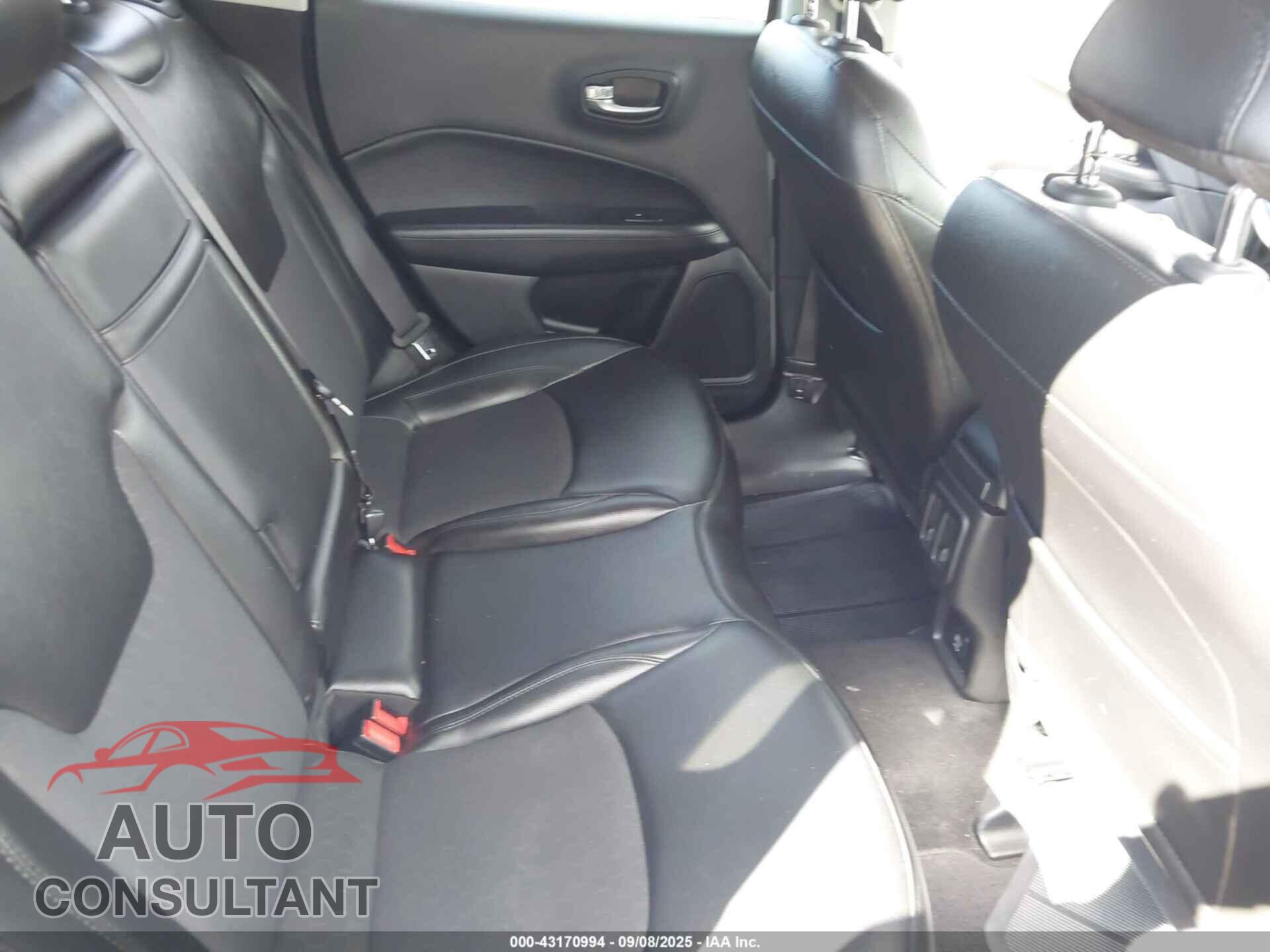JEEP COMPASS 2020 - 3C4NJDBB3LT115787