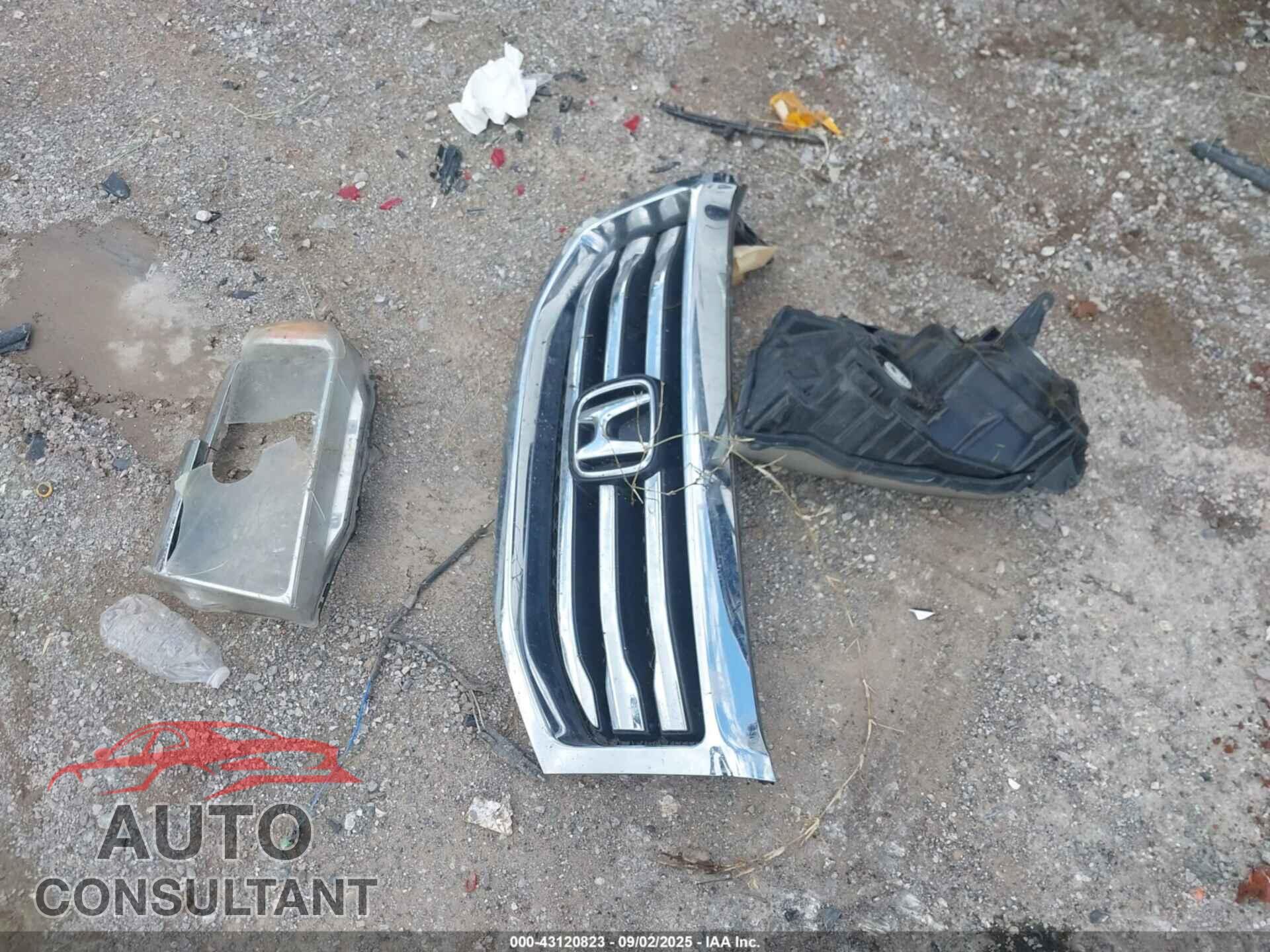 HONDA PILOT 2013 - 5FNYF3H90DB023582