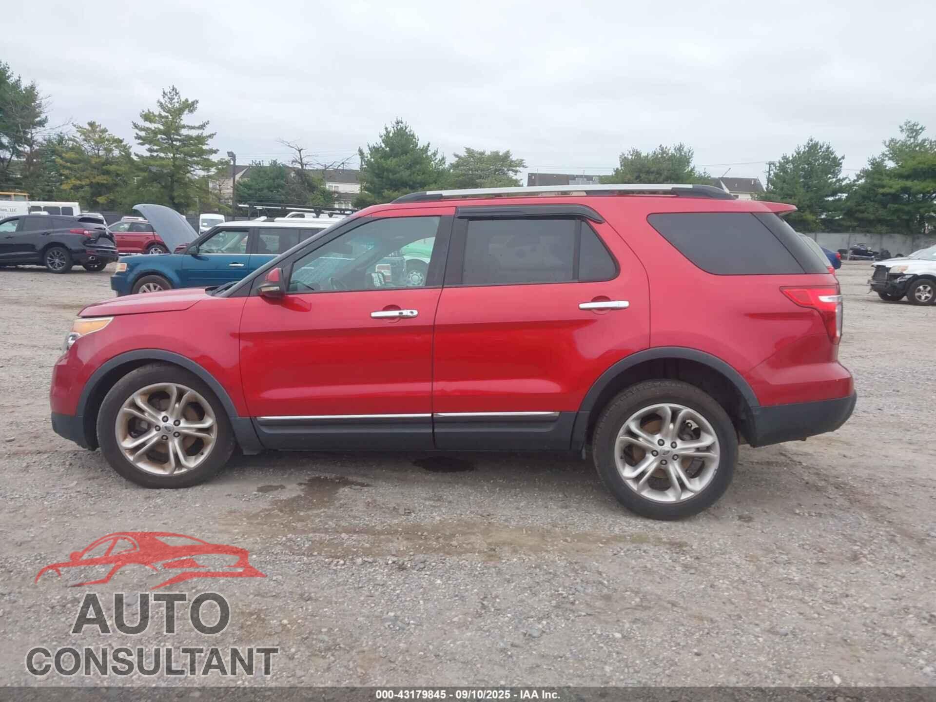 FORD EXPLORER 2011 - 1FMHK8F86BGA06402