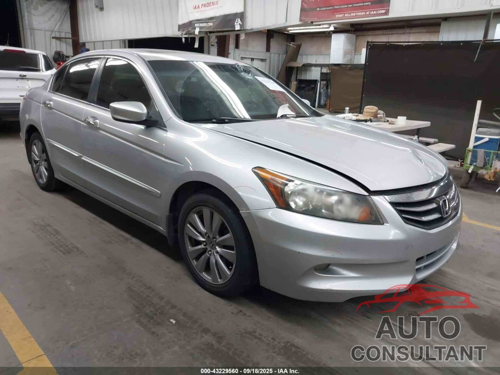 HONDA ACCORD 2012 - 1HGCP3F84CA014295