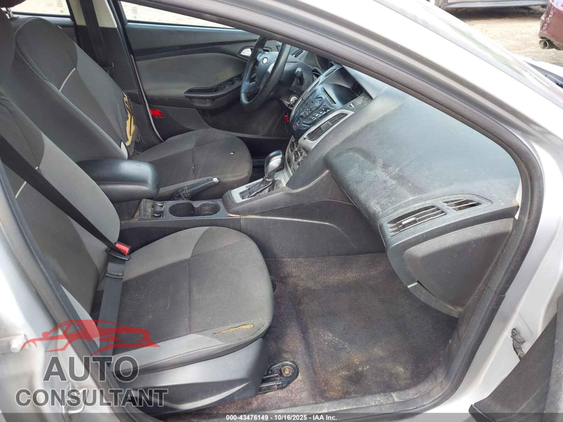 FORD FOCUS 2014 - 1FADP3F23EL412271