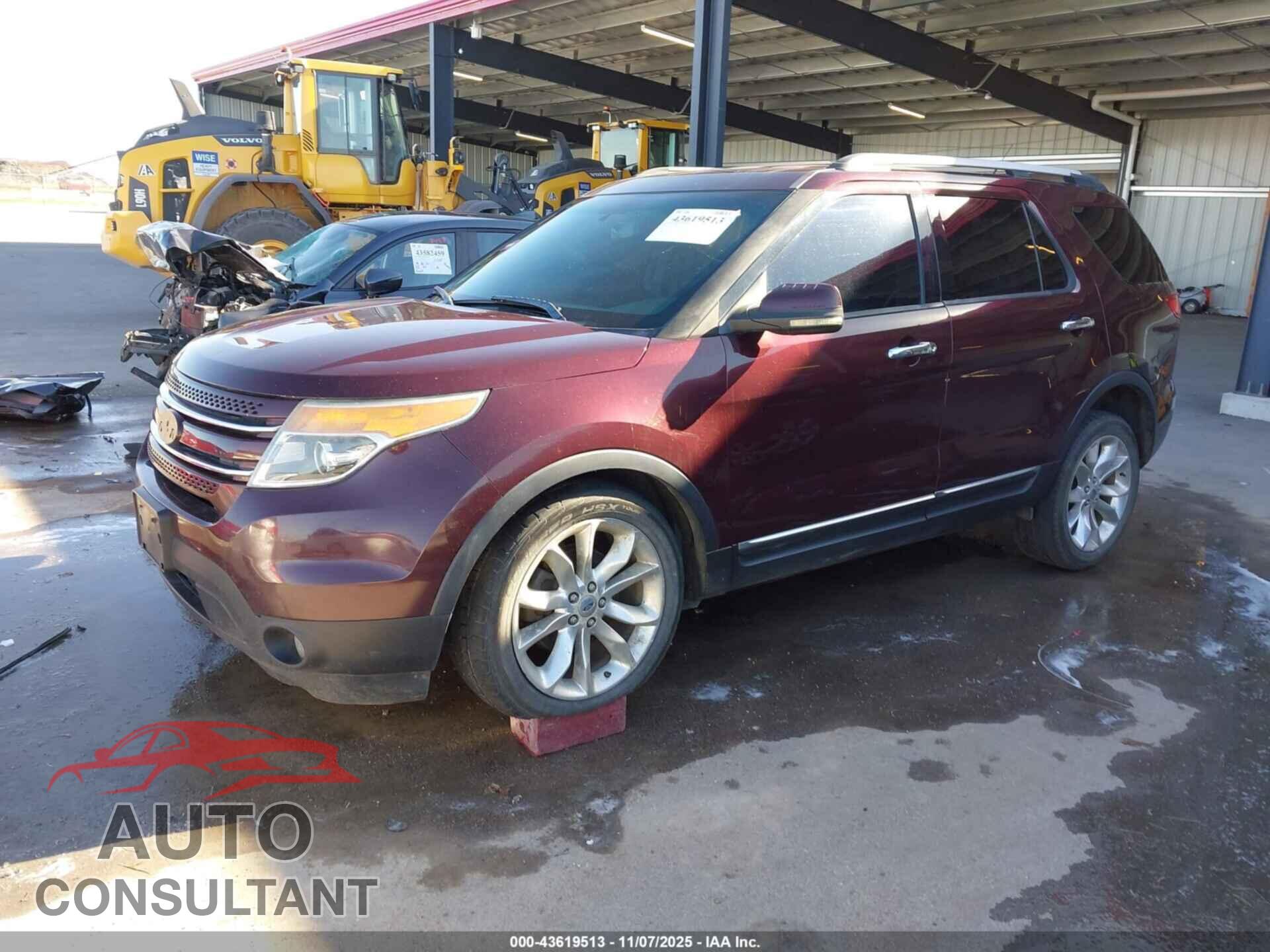 FORD EXPLORER 2011 - 1FMHK8F86BGA15620