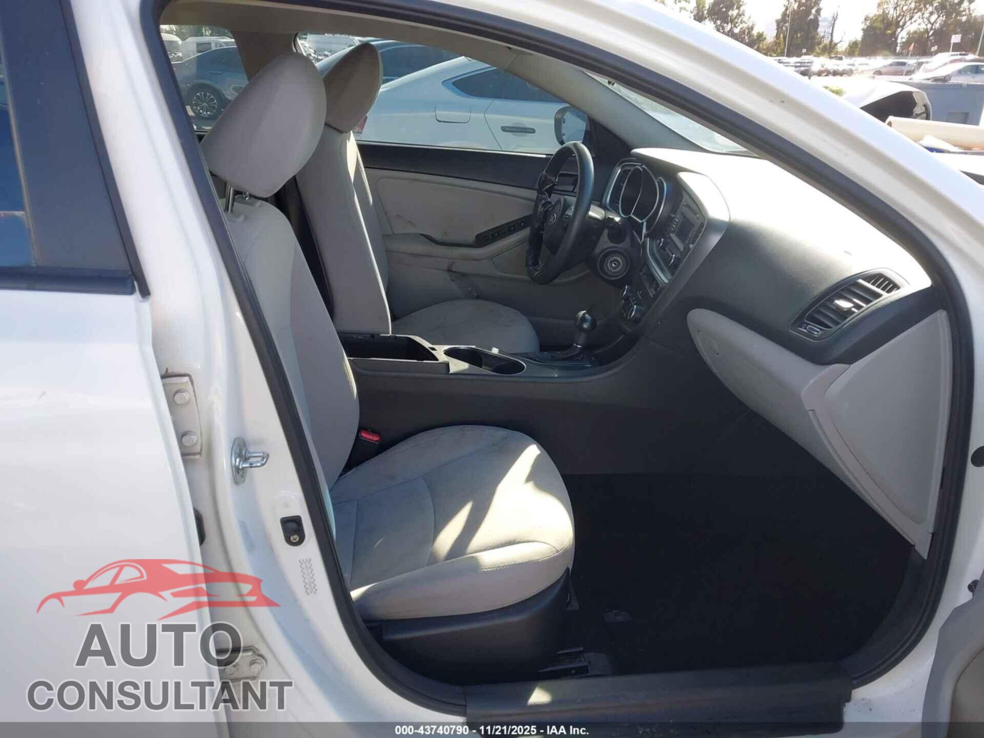 KIA OPTIMA 2015 - KNAGM4A79F5560095