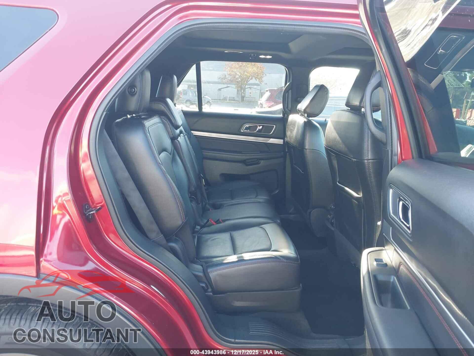 FORD EXPLORER 2018 - 1FM5K8GT2JGB09885