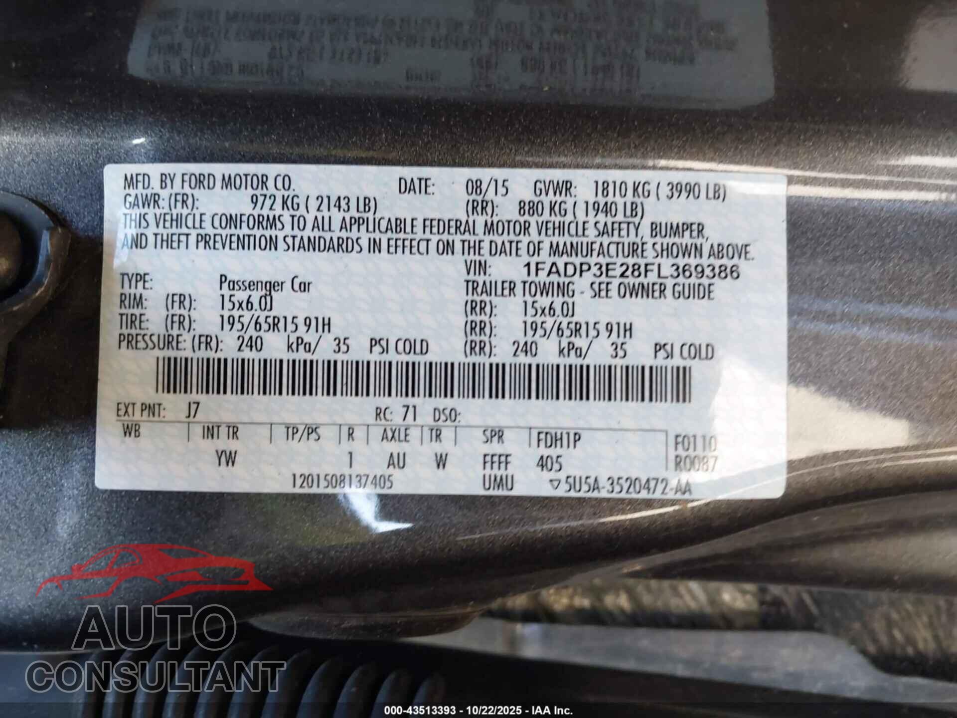 FORD FOCUS 2015 - 1FADP3E28FL369386