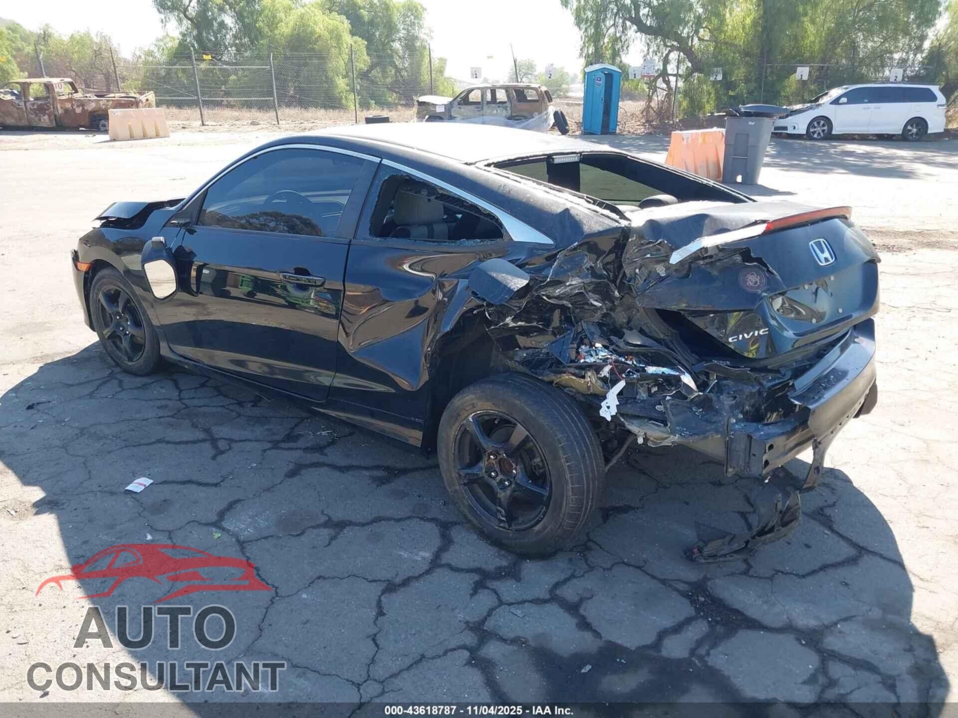 HONDA CIVIC 2018 - 2HGFC4B02JH309036