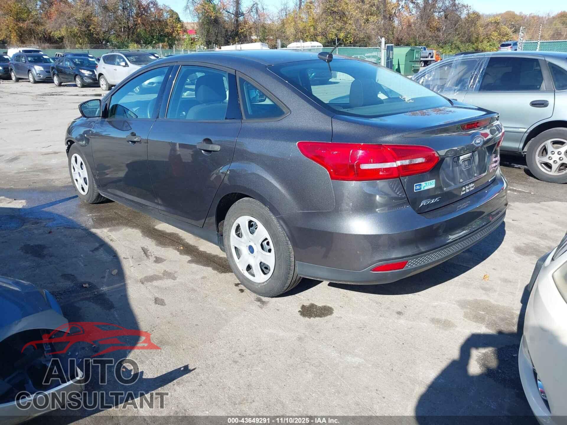 FORD FOCUS 2015 - 1FADP3E28FL346027