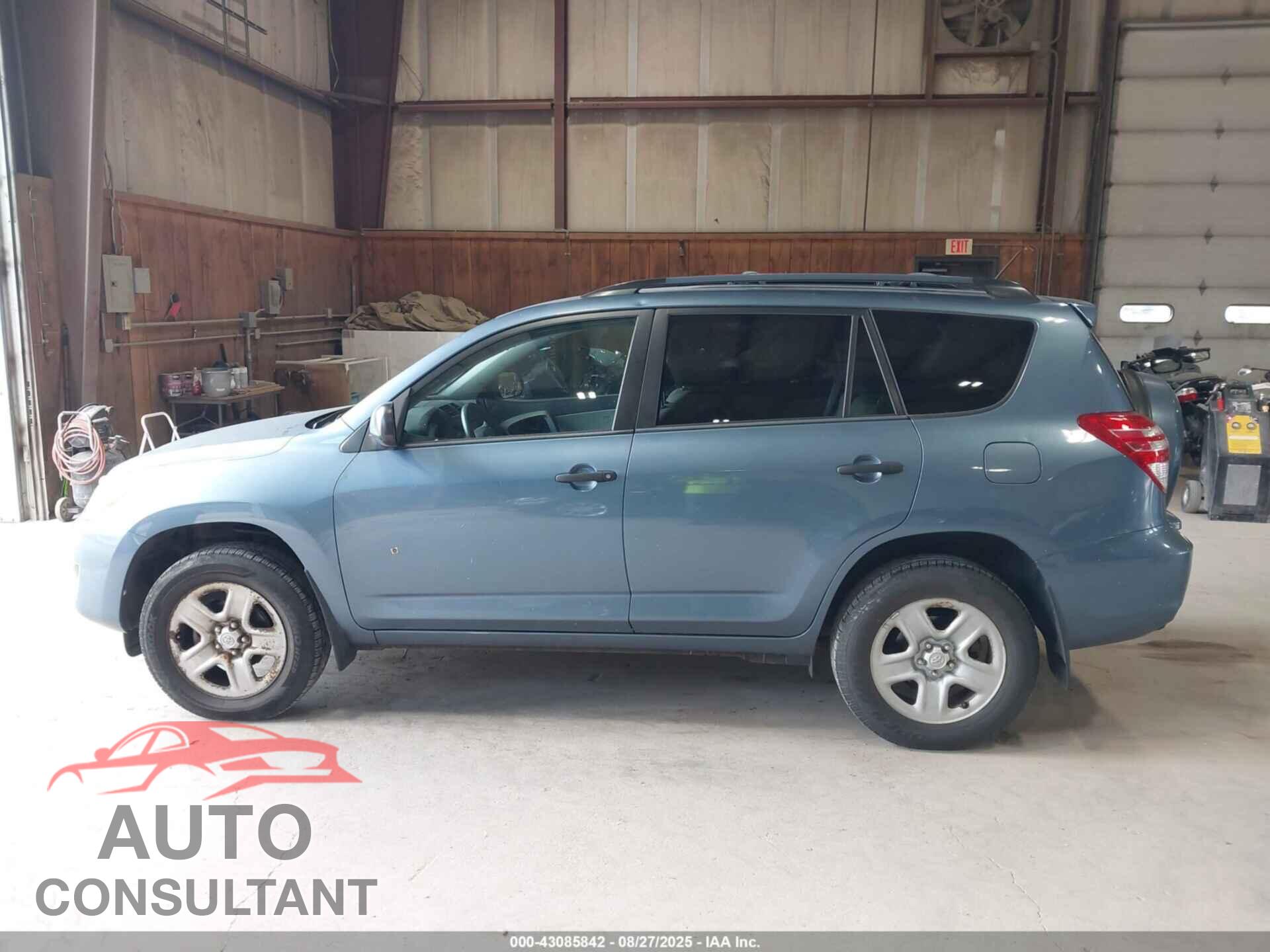 TOYOTA RAV4 2012 - 2T3BF4DV5CW257515