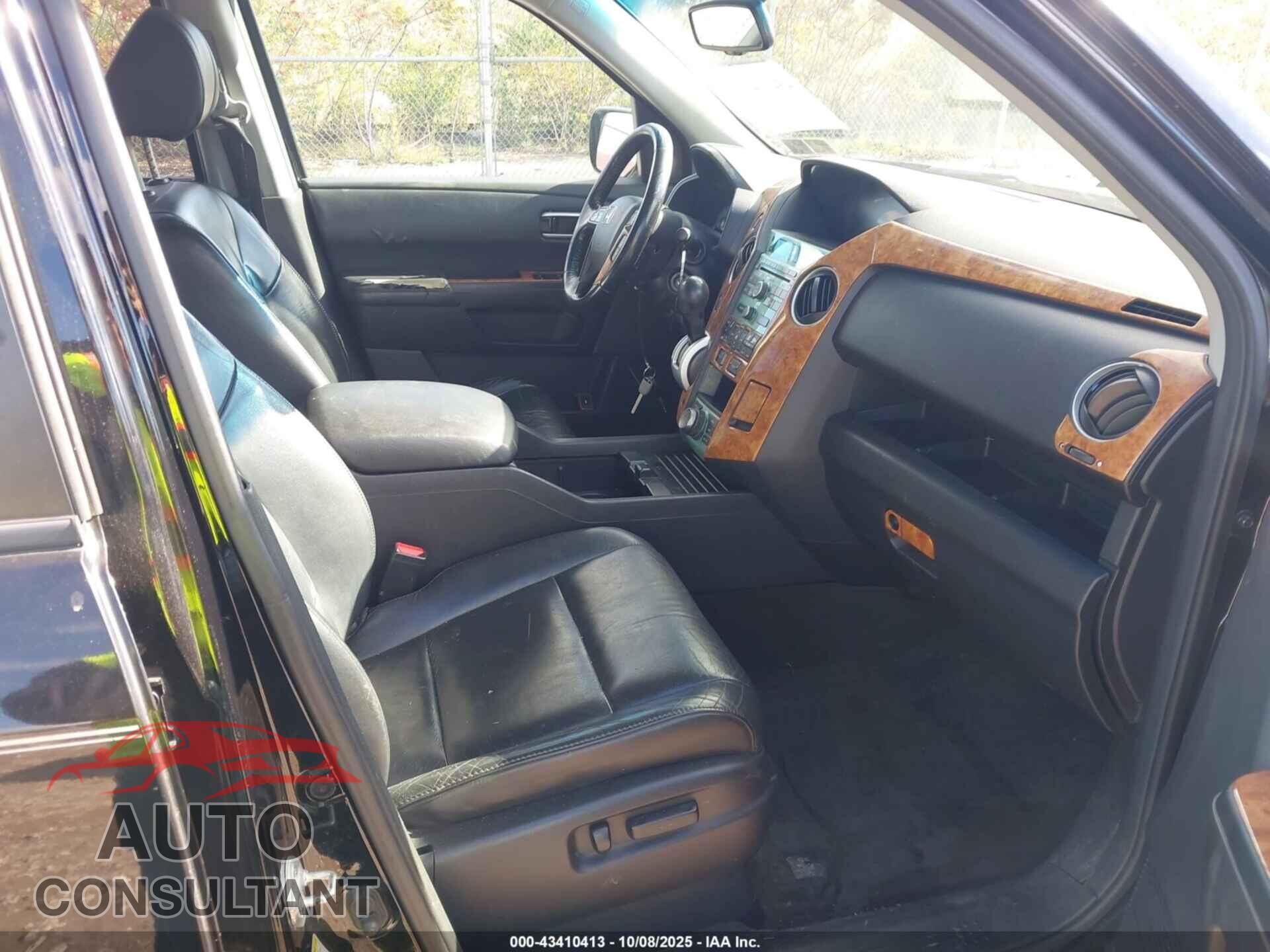 HONDA PILOT 2010 - 5FNYF4H8XAB036347