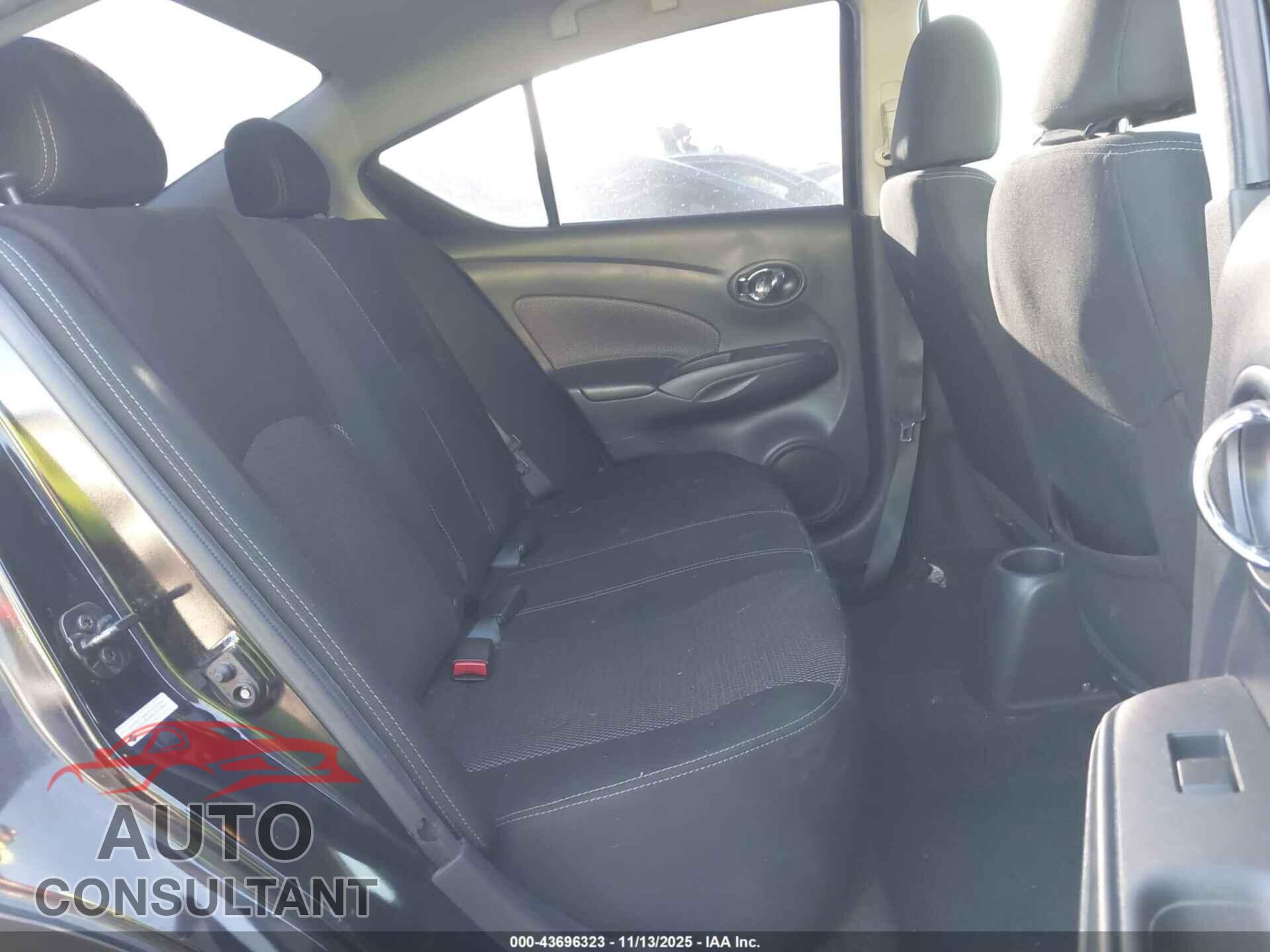 NISSAN VERSA 2019 - 3N1CN7AP3KL834663
