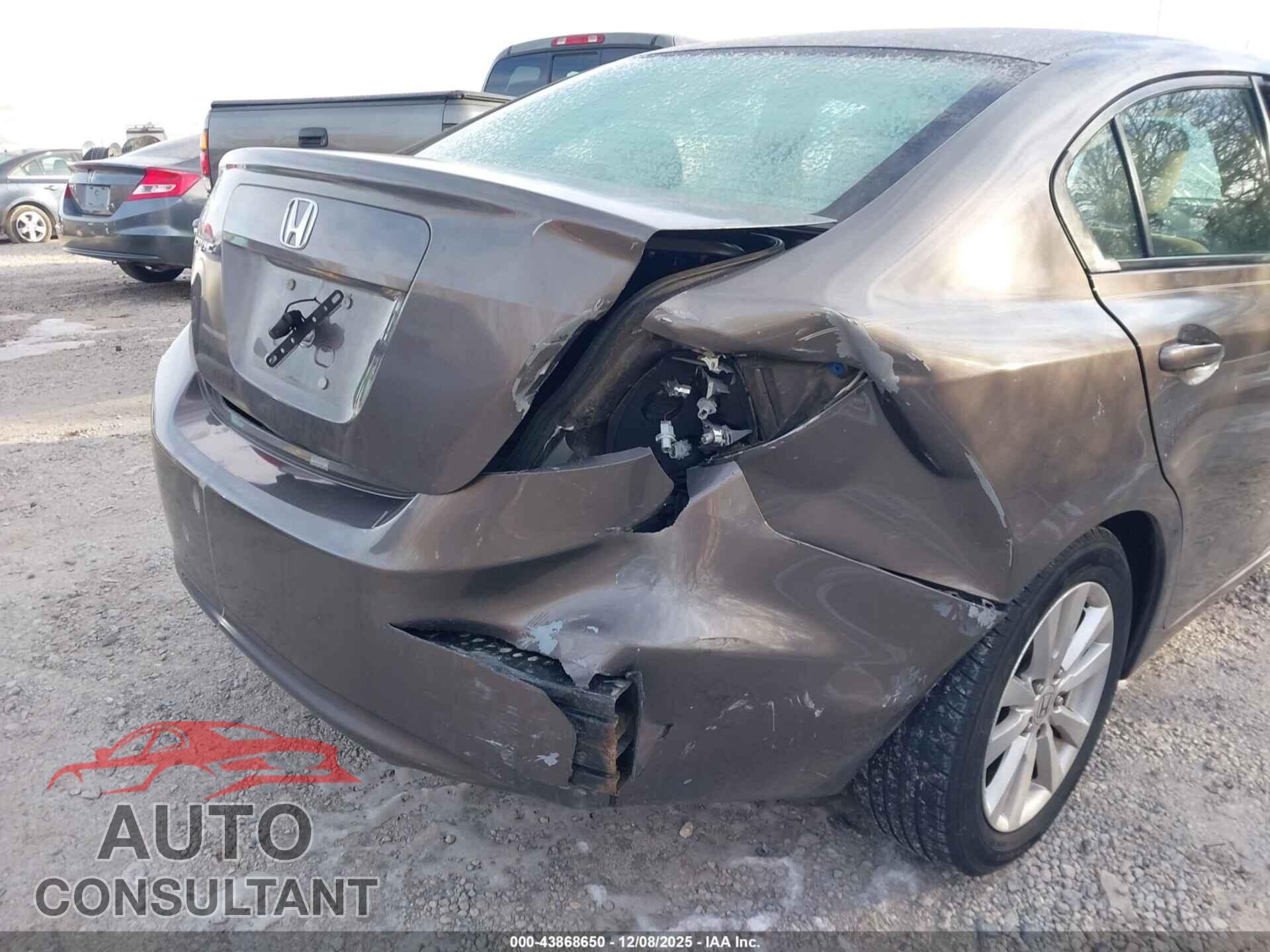 HONDA CIVIC 2012 - 2HGFB2F84CH511774