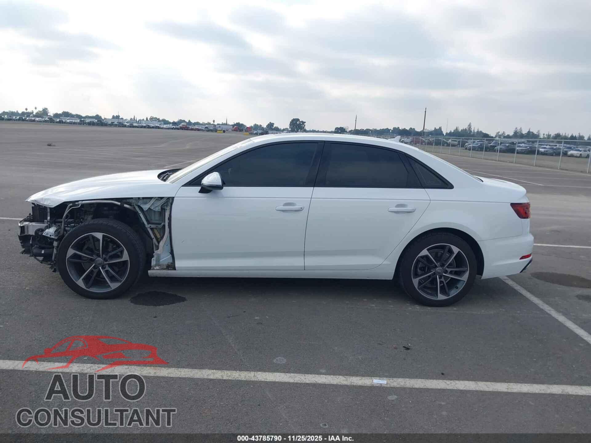 AUDI A4 2019 - WAUGMAF45KN017575