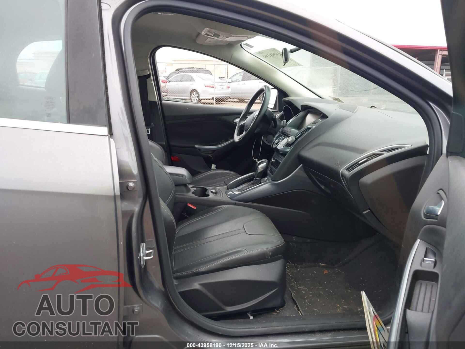 FORD FOCUS 2014 - 1FADP3N25EL143272