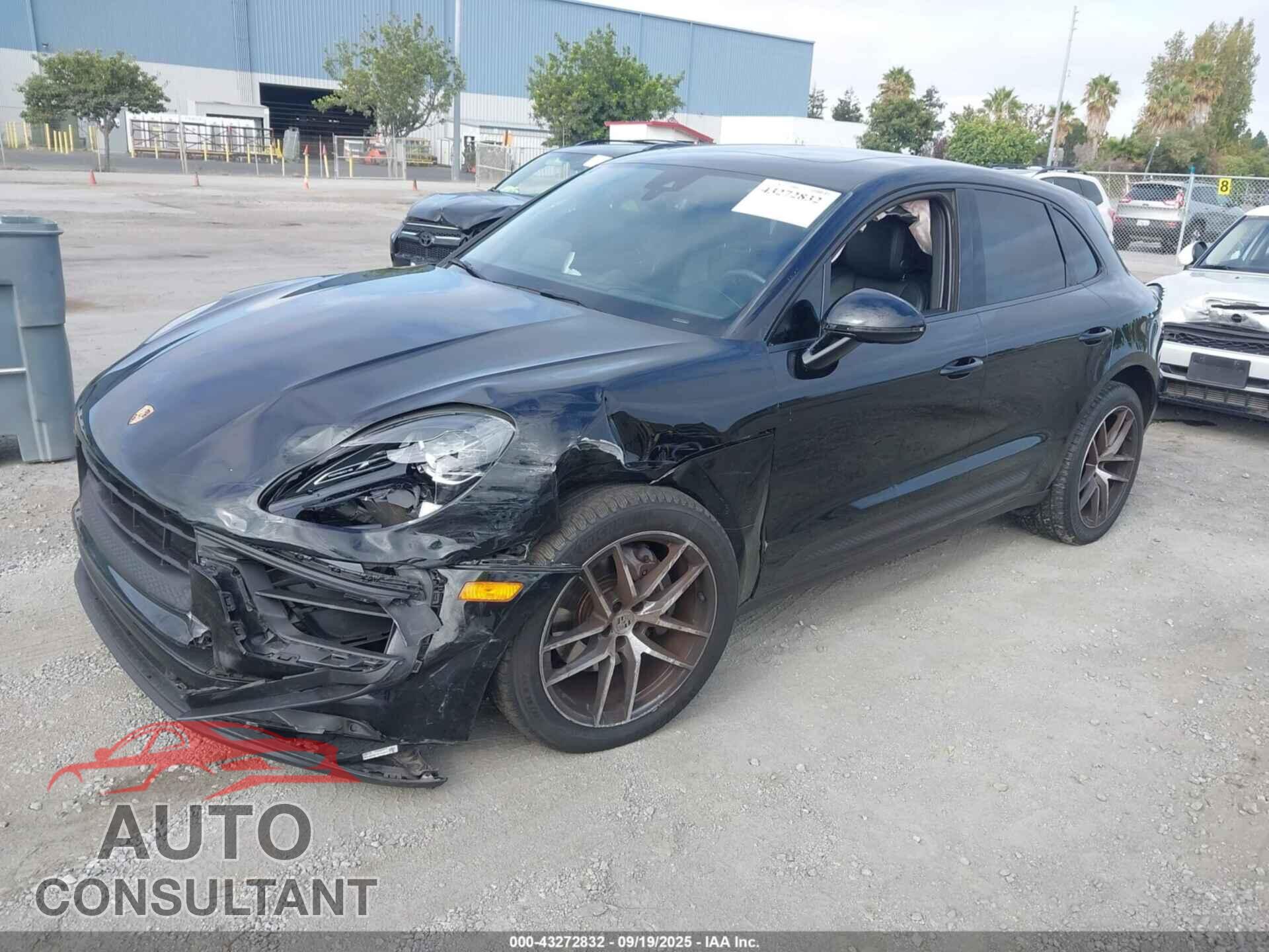 PORSCHE MACAN 2022 - WP1AA2A5XNLB06046