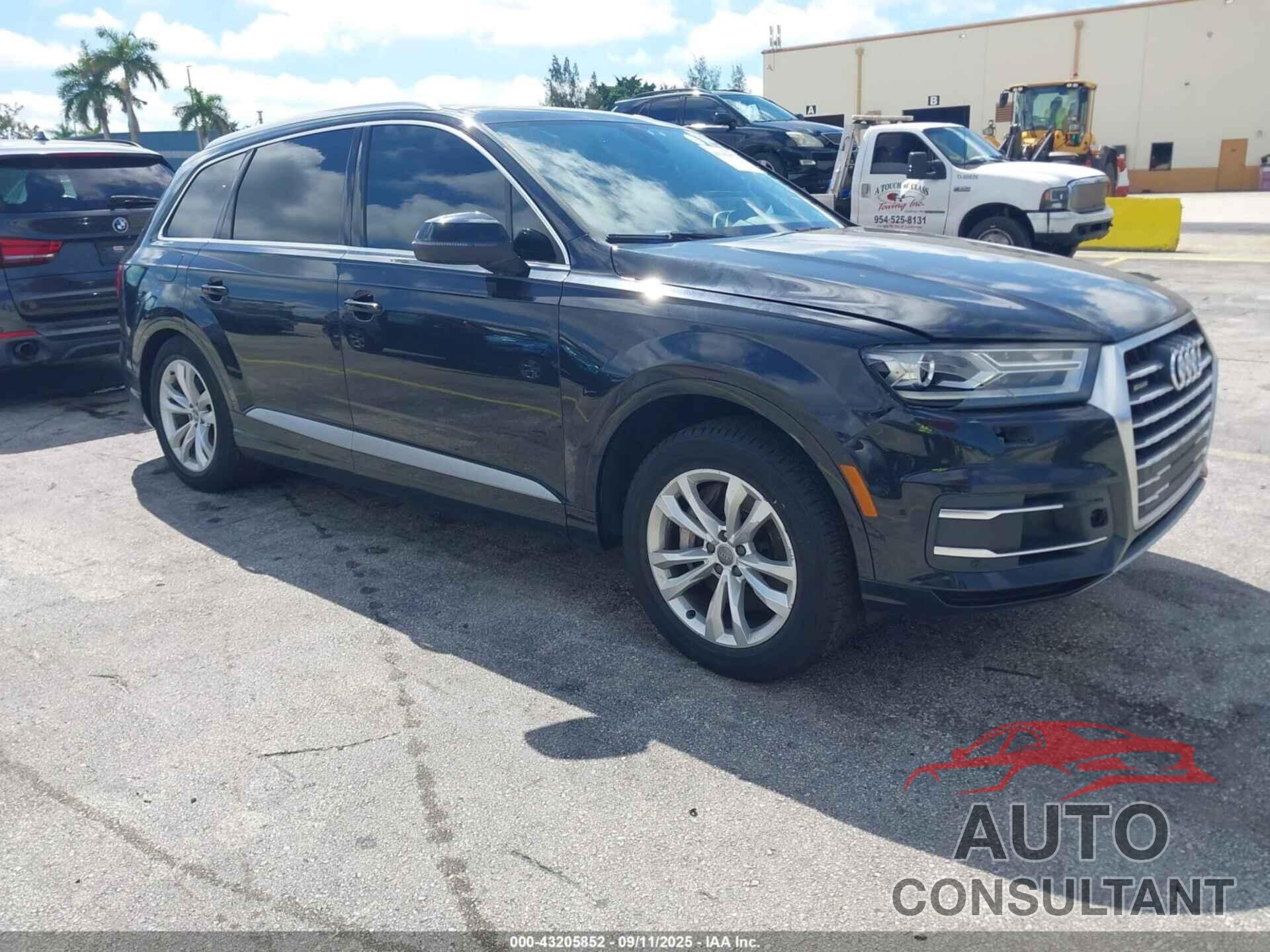 AUDI Q7 2017 - WA1AAAF70HD021019
