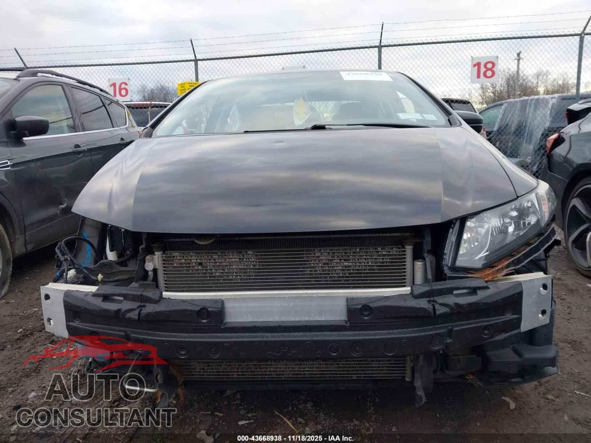 HONDA CIVIC 2015 - 2HGFB2F58FH565721
