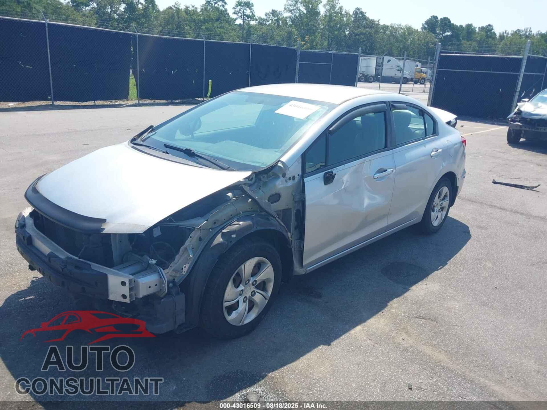 HONDA CIVIC 2013 - 2HGFB2F50DH558680