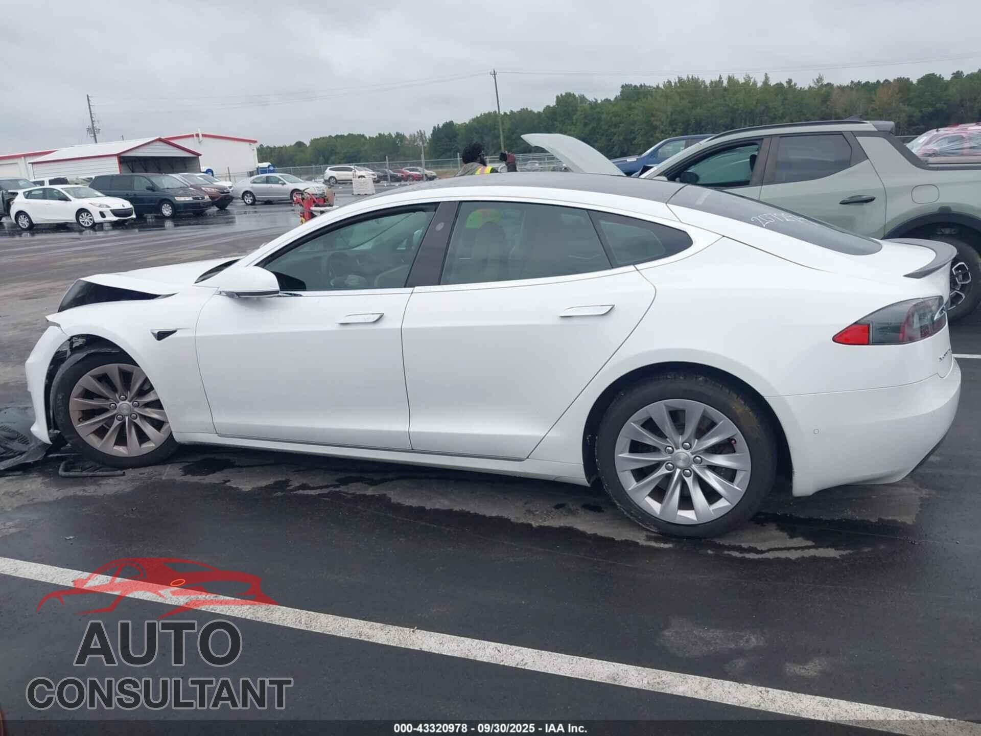 TESLA MODEL S 2017 - 5YJSA1E16HF178893