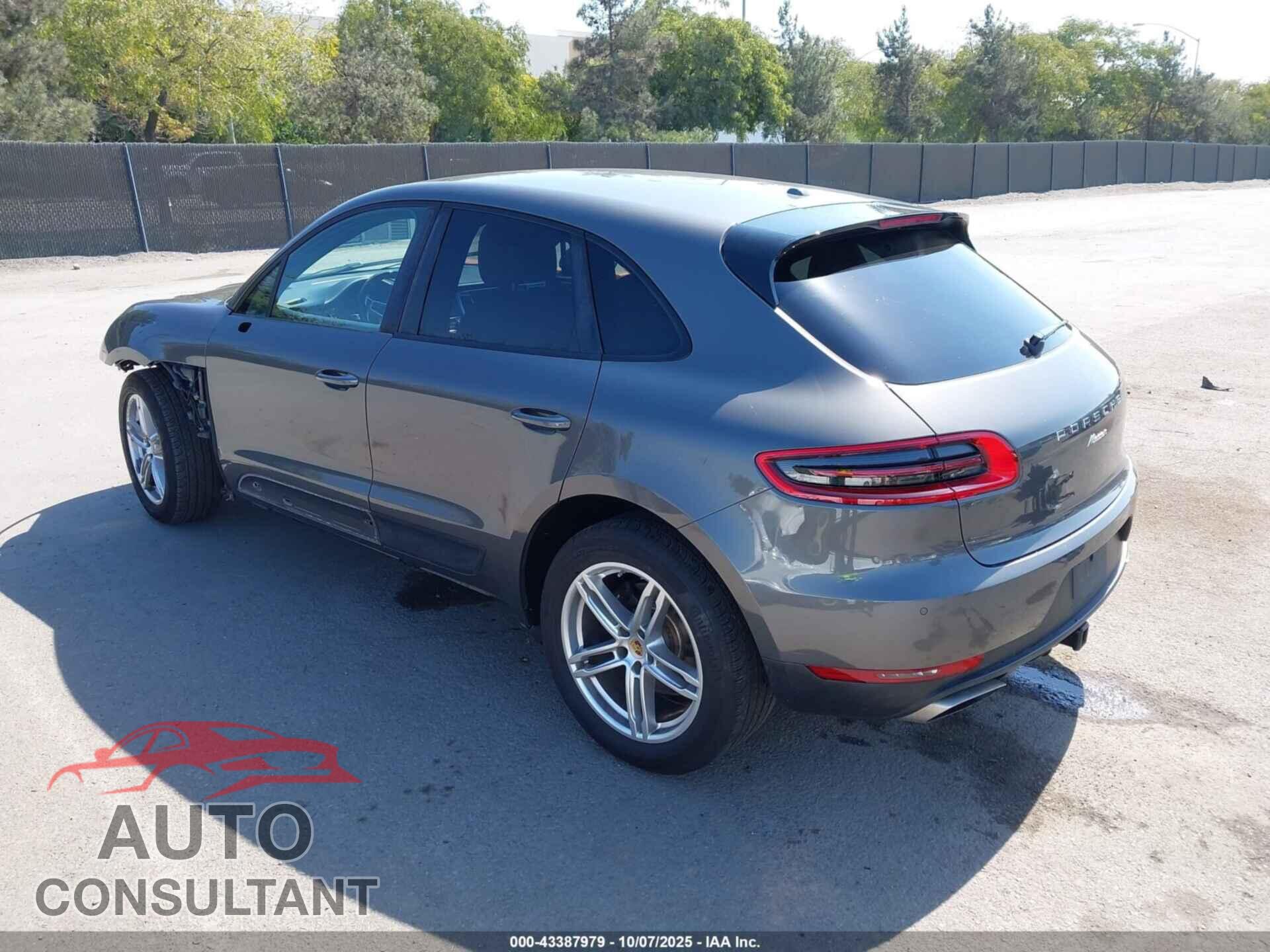 PORSCHE MACAN 2018 - WP1AA2A51JLB03949