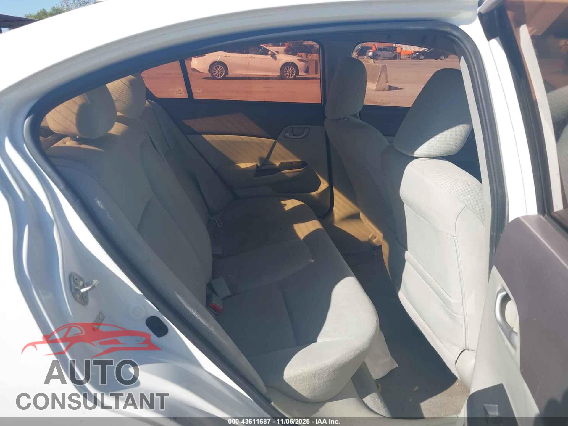 HONDA CIVIC 2012 - 2HGFB2F58C8563365
