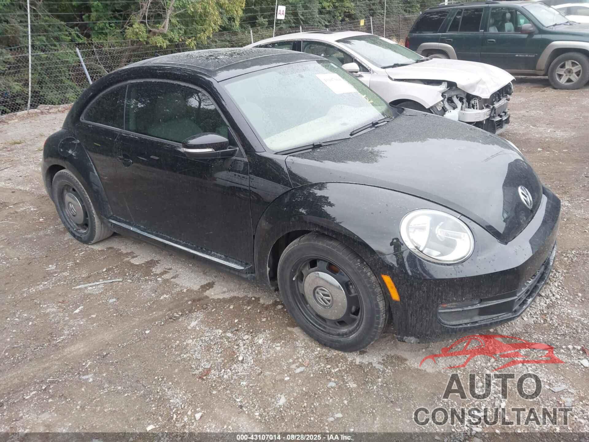 VOLKSWAGEN BEETLE 2014 - 3VWJ07AT5EM638297