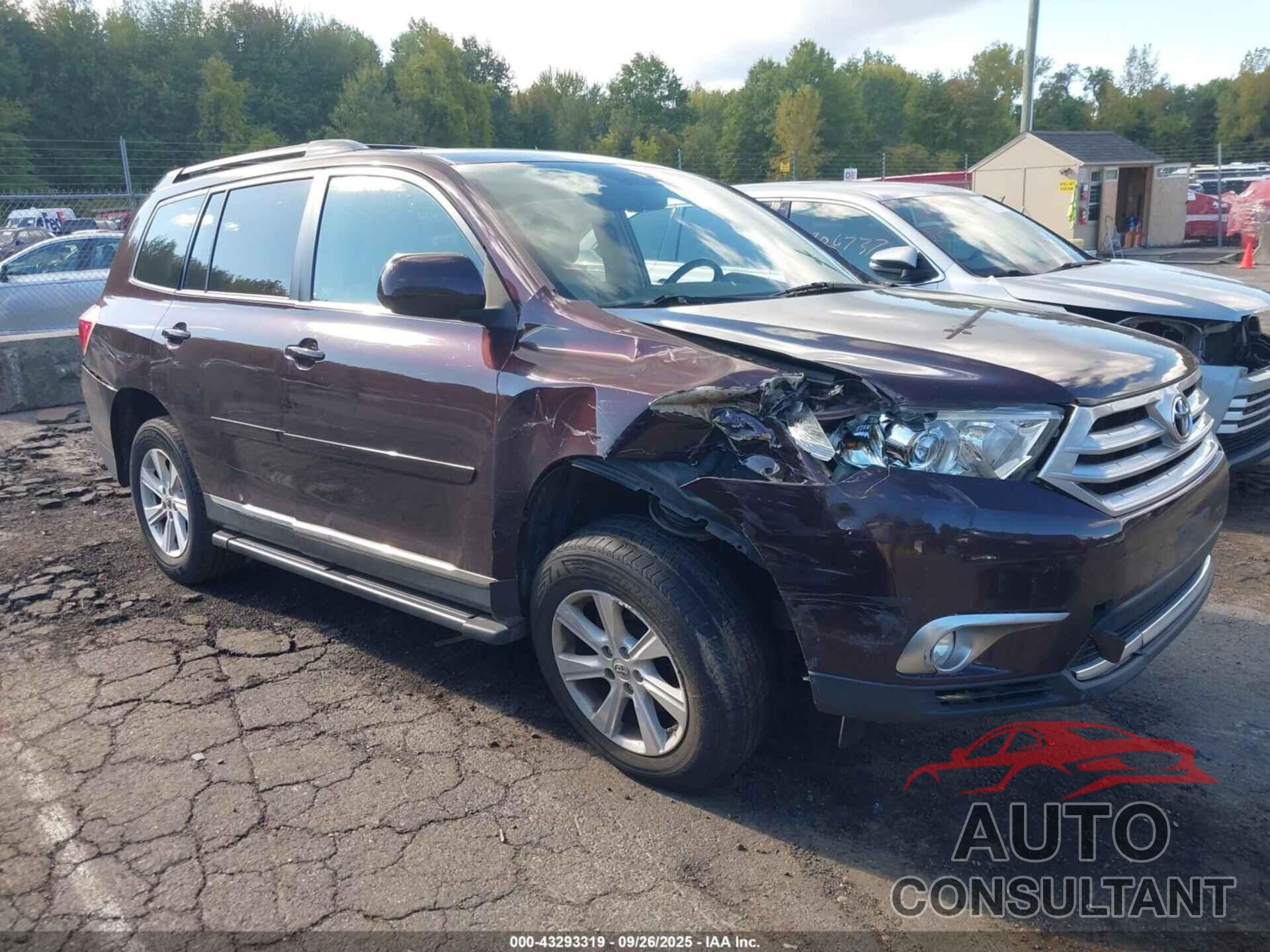 TOYOTA HIGHLANDER 2012 - 5TDBK3EH1CS121916