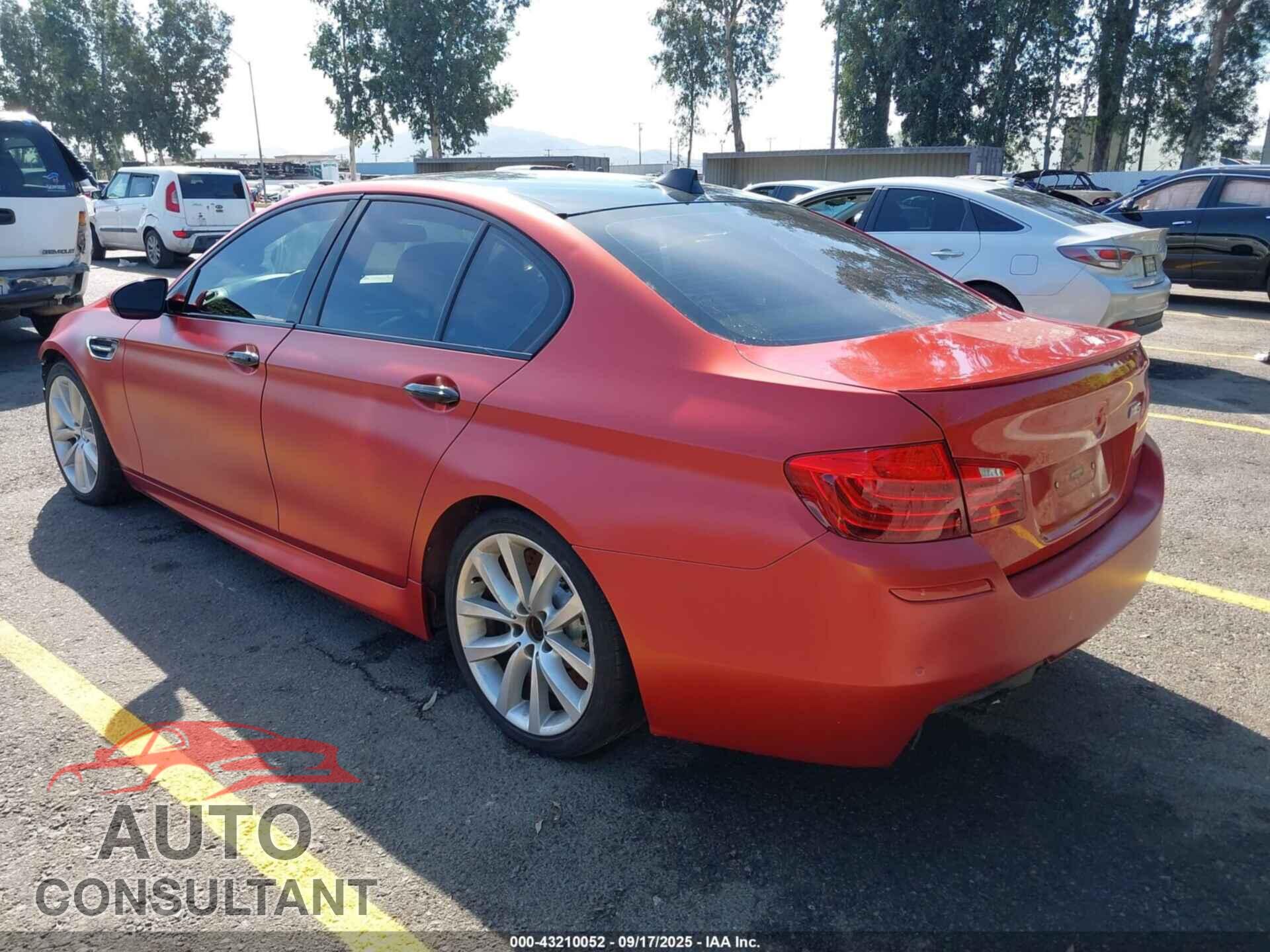 BMW M5 2014 - WBSFV9C52ED592999