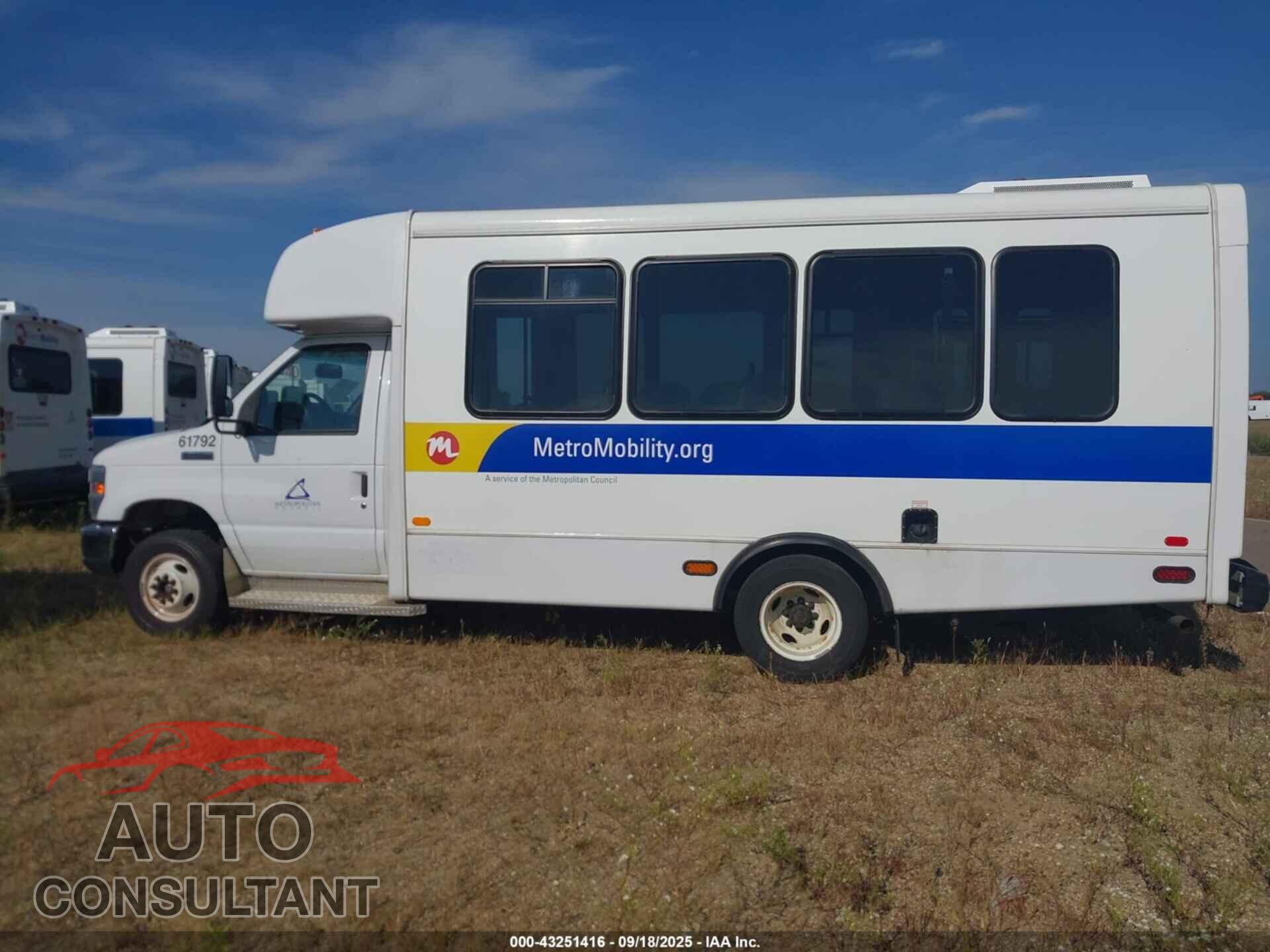 FORD E-450 CUTAWAY 2019 - 1FDFE4FS4KDC56144