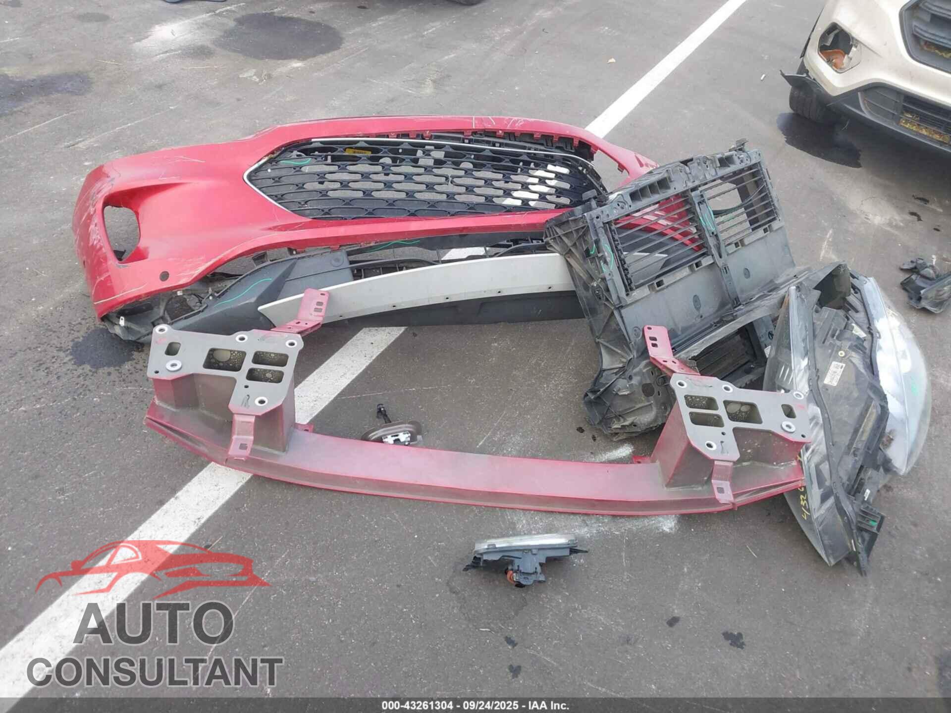 FORD ESCAPE 2020 - 1FMCU0DZ0LUA67619