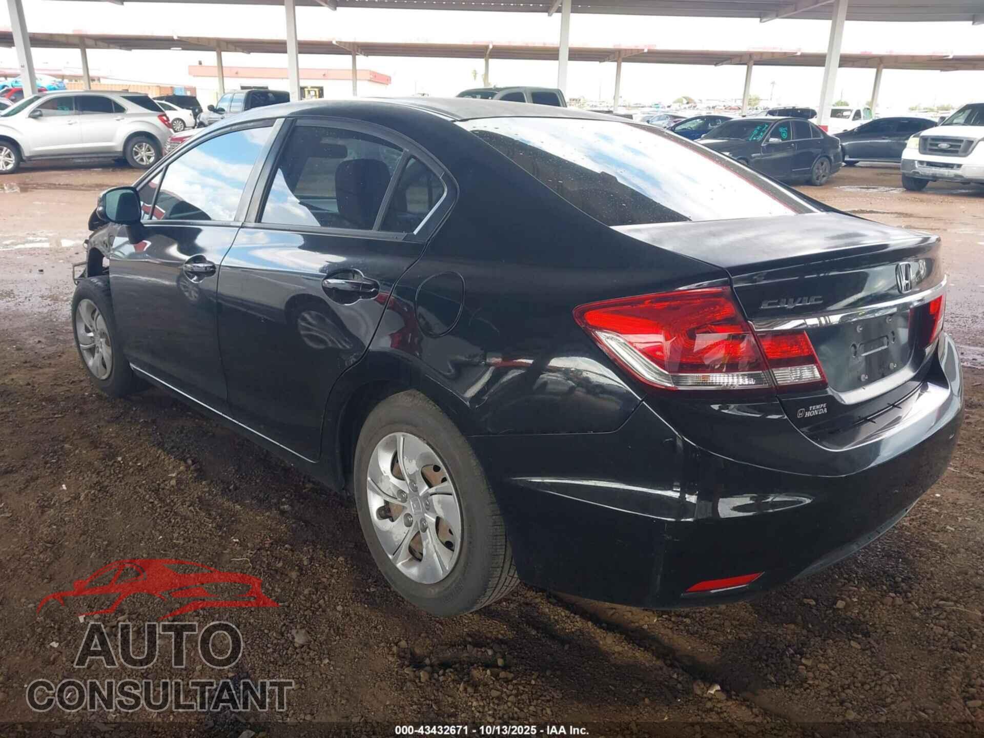 HONDA CIVIC 2013 - 2HGFB2F58DH548432