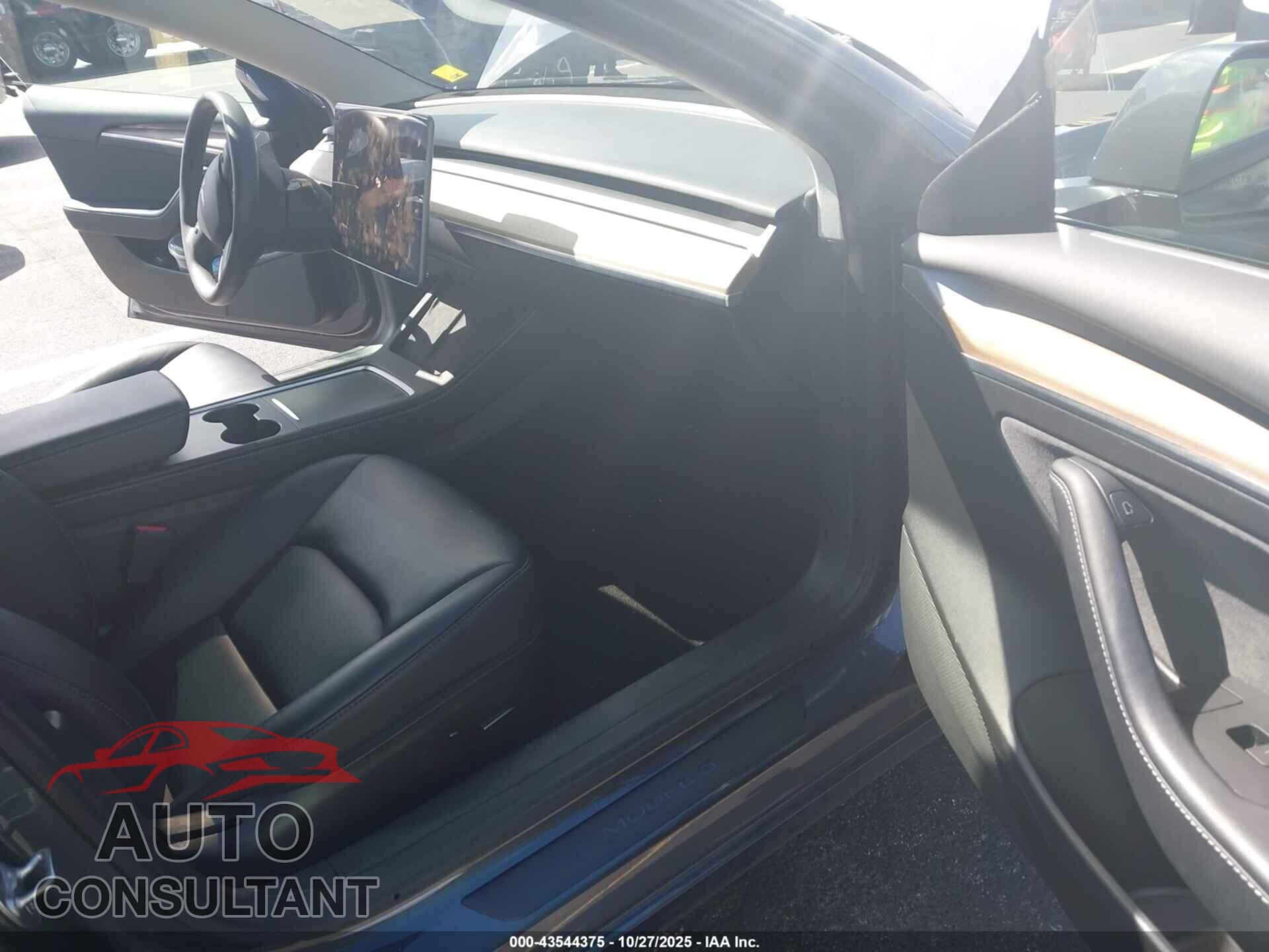TESLA MODEL 3 2022 - 5YJ3E1EBXNF195032