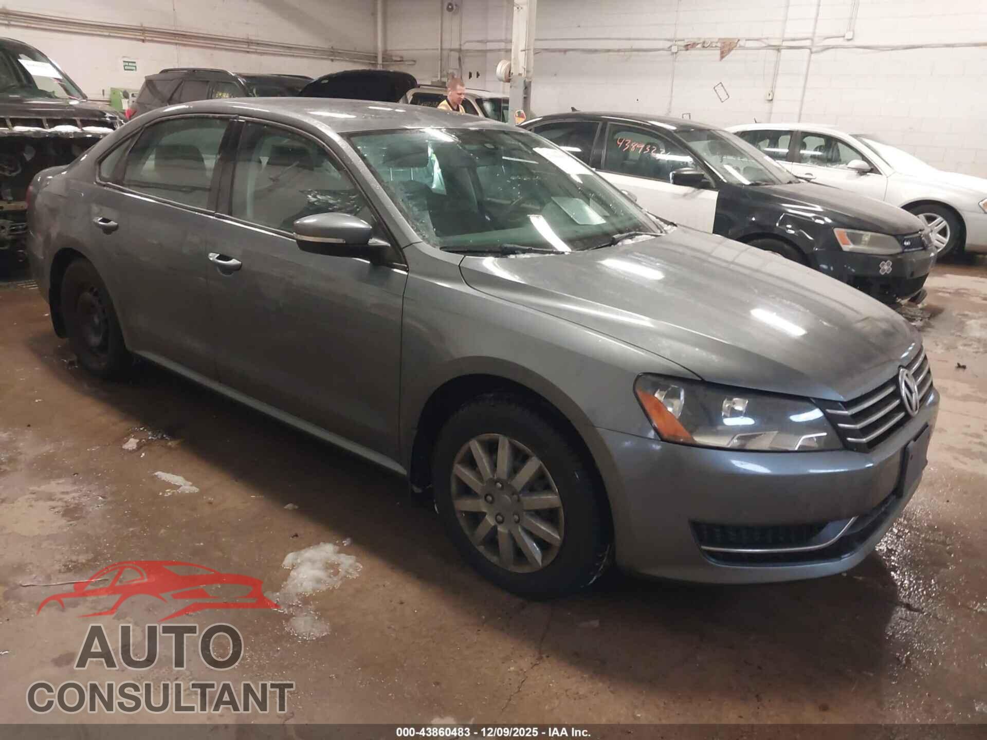 VOLKSWAGEN PASSAT 2014 - 1VWAT7A39EC065087