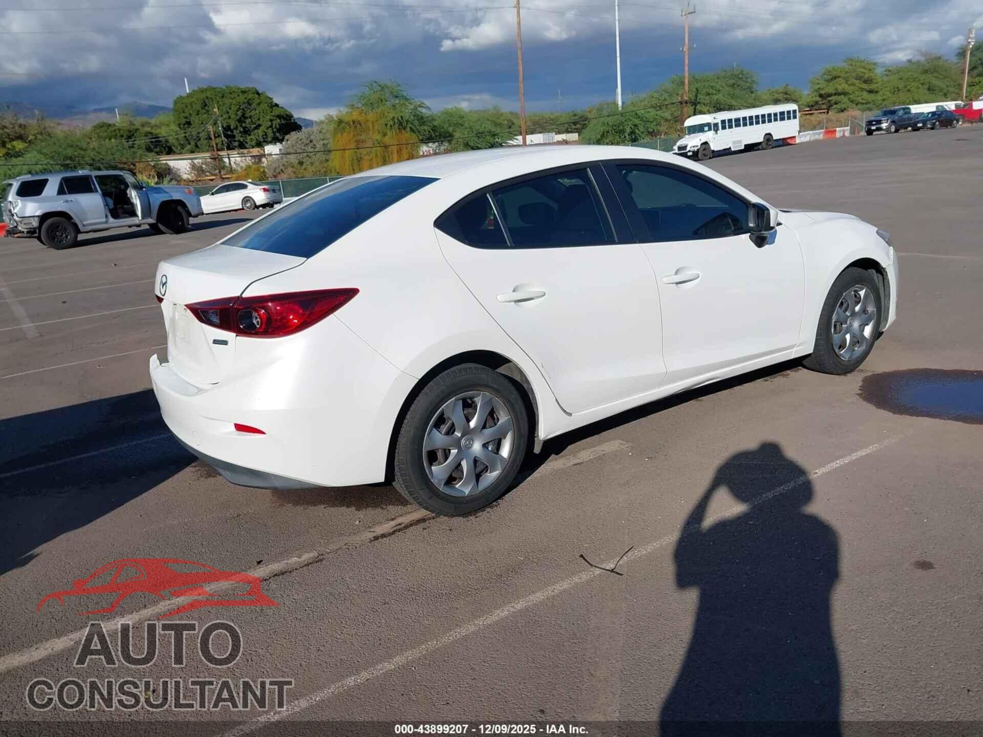 MAZDA MAZDA3 2016 - 3MZBM1T79GM310776