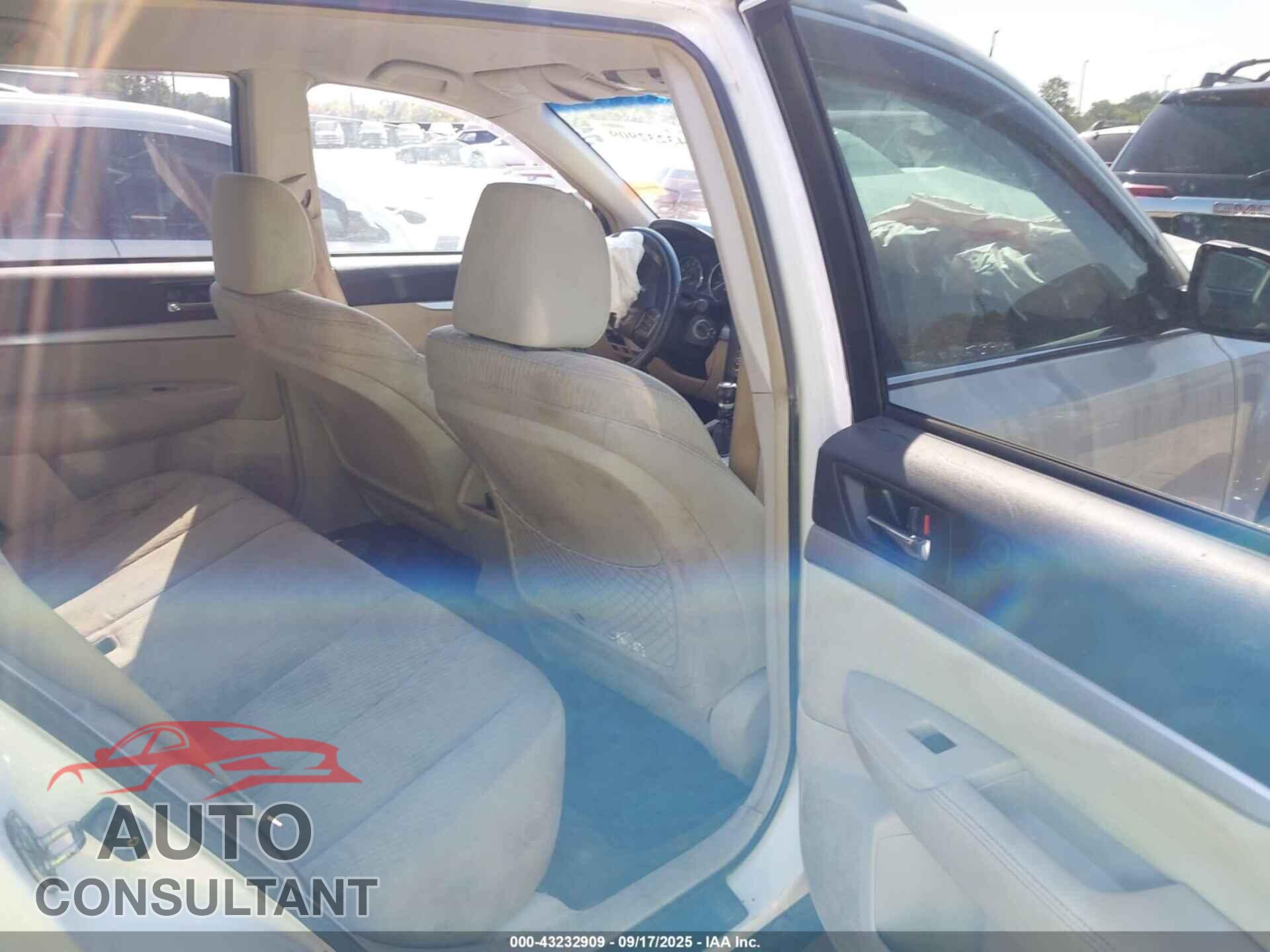 SUBARU OUTBACK 2012 - 4S4BRBCC7C1229284