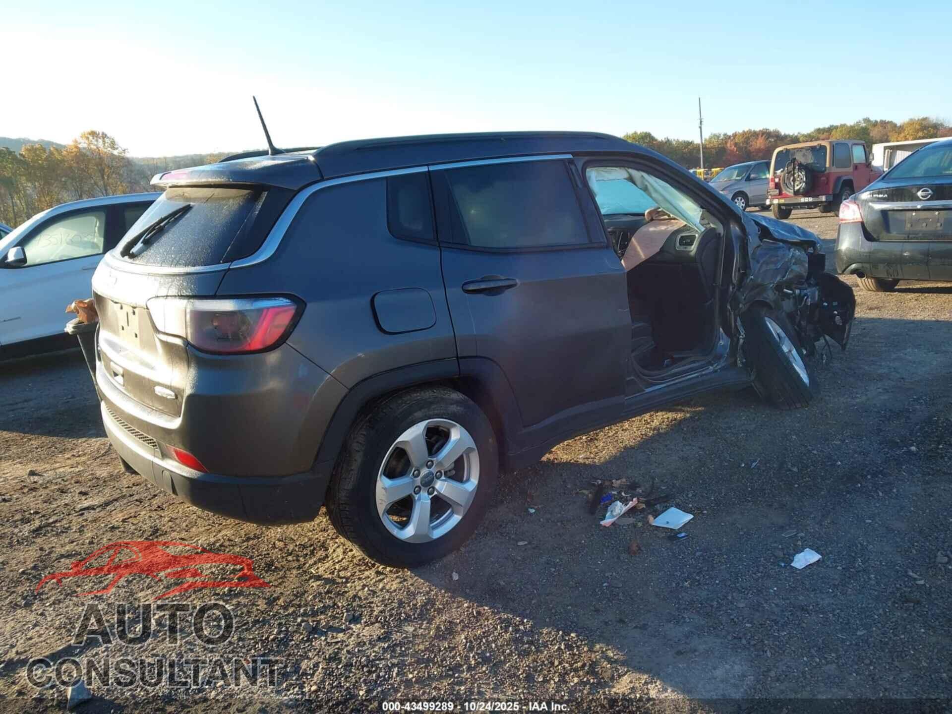 JEEP COMPASS 2018 - 3C4NJDBB8JT176176