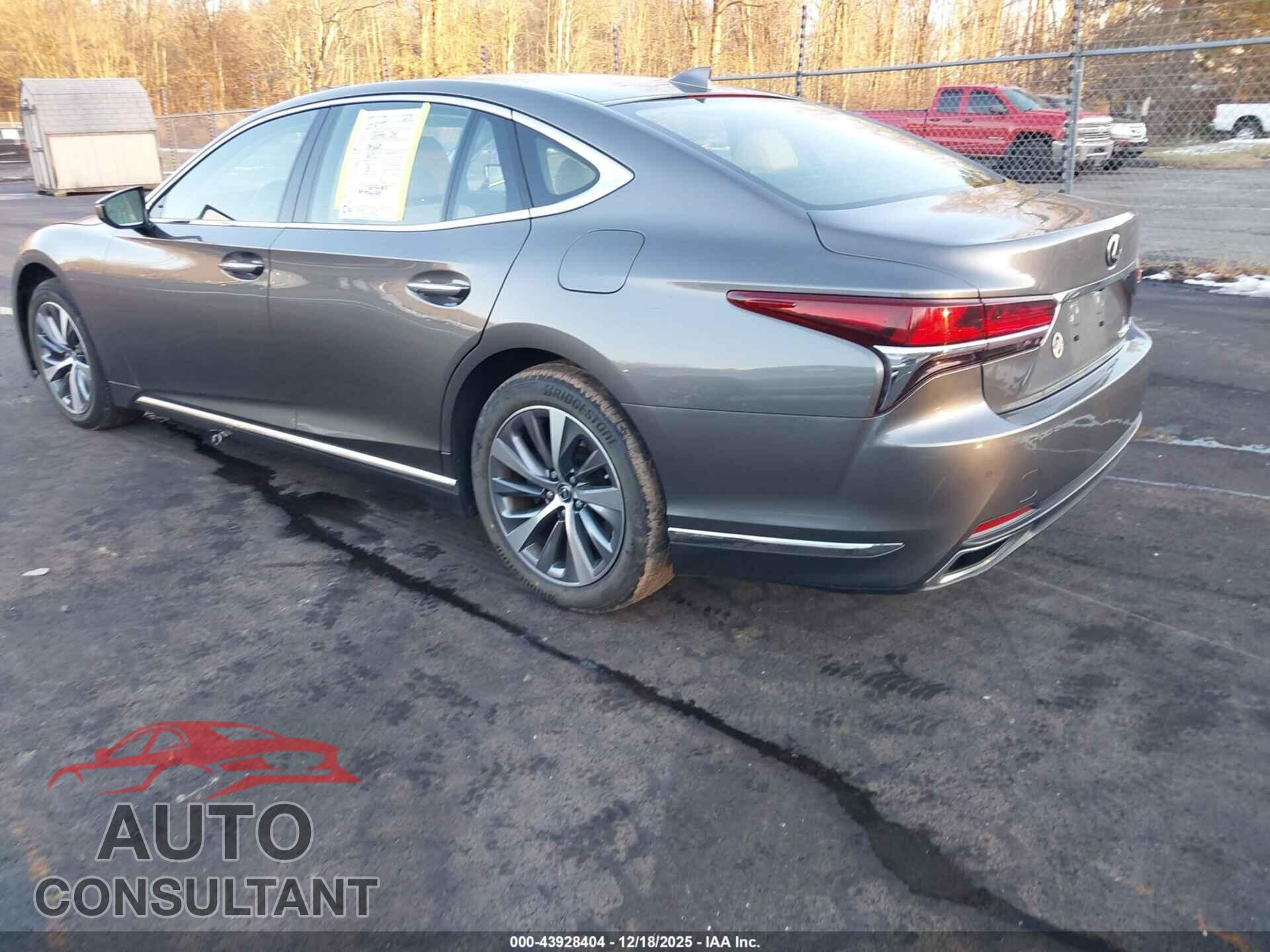 LEXUS LS 500 2019 - JTHC51FF2K5005446