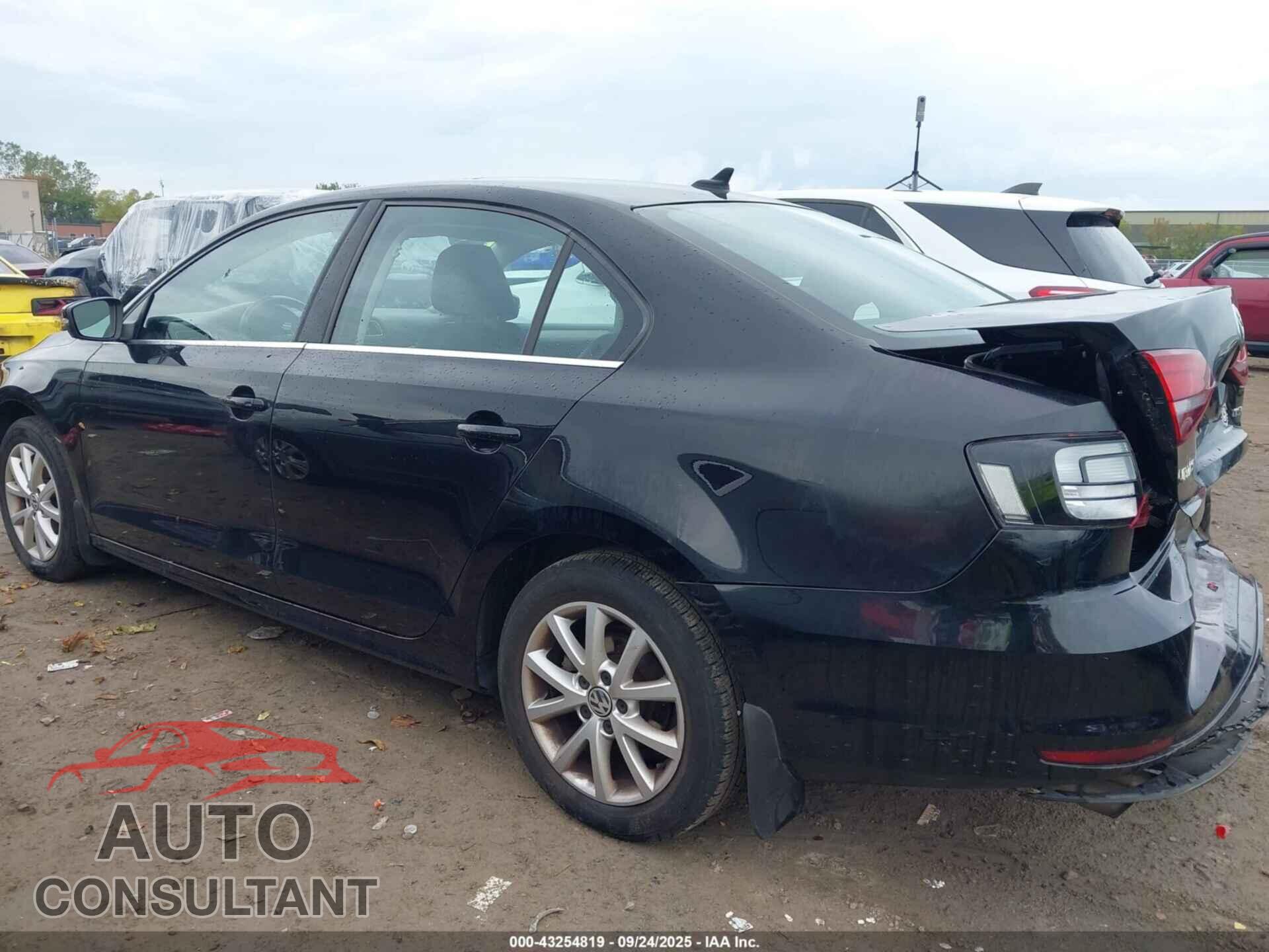 VOLKSWAGEN JETTA 2017 - 3VWDB7AJXHM367117
