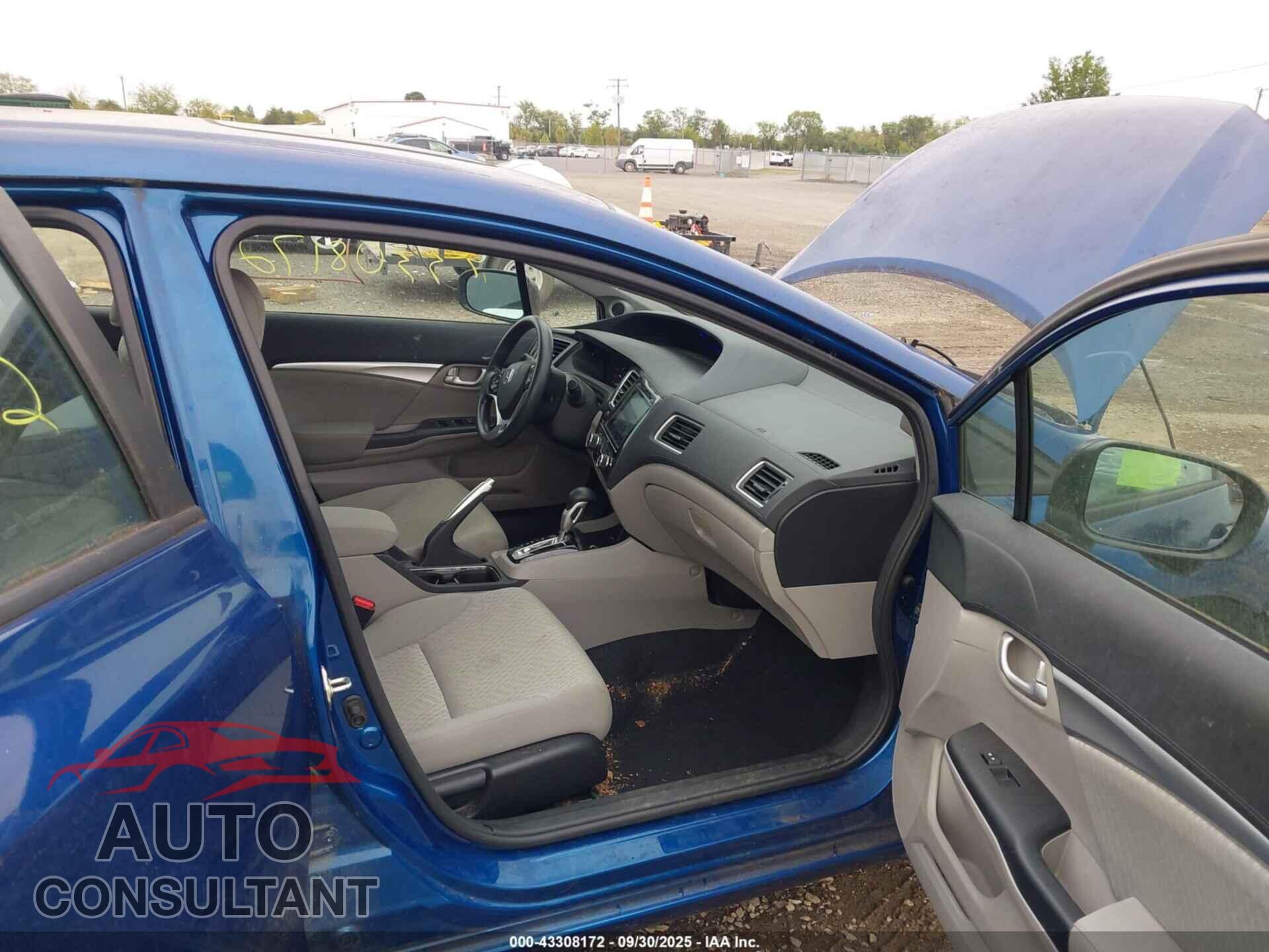HONDA CIVIC 2015 - 19XFB2F8XFE031088