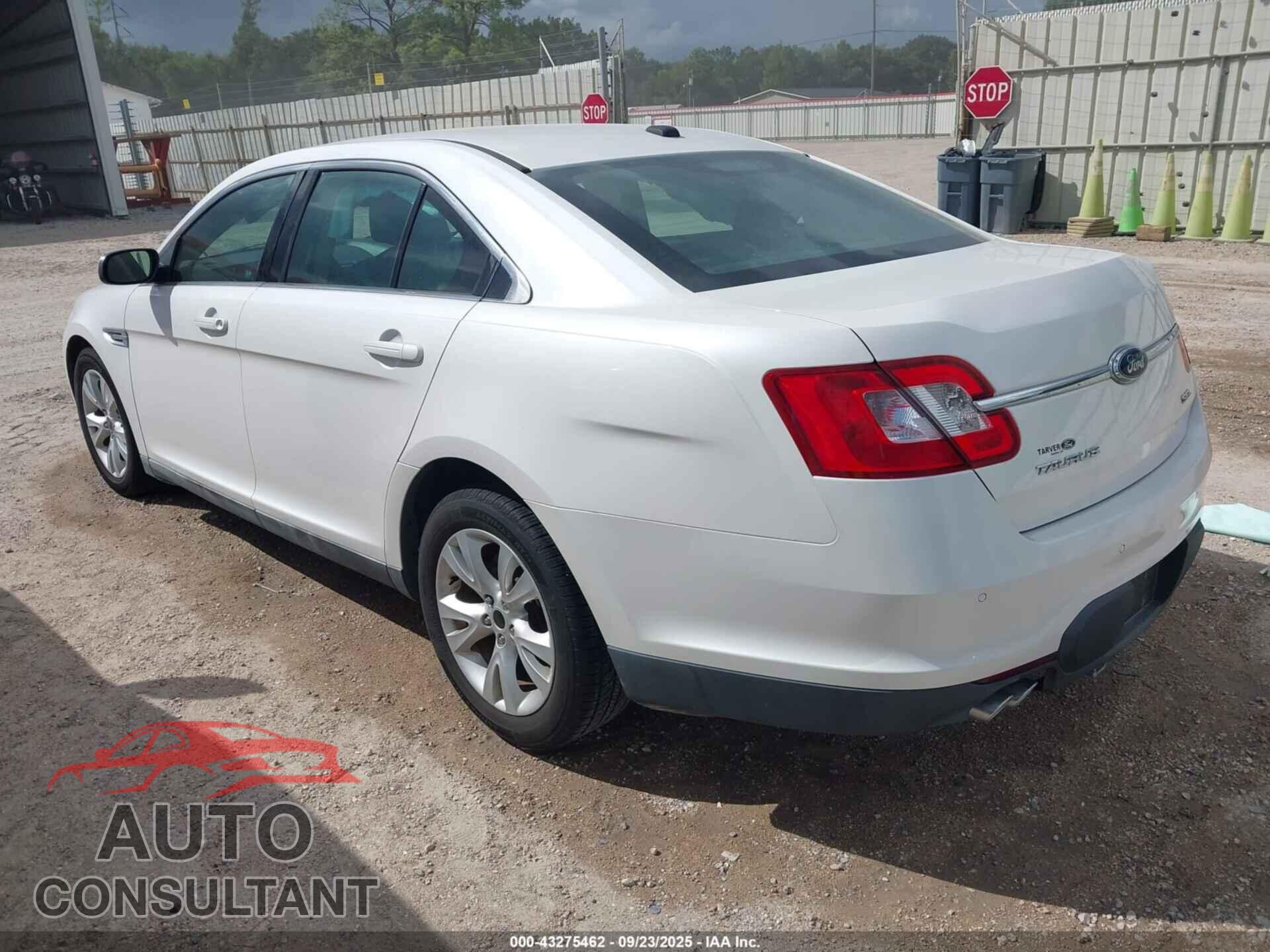 FORD TAURUS 2011 - 1FAHP2EW4BG190702