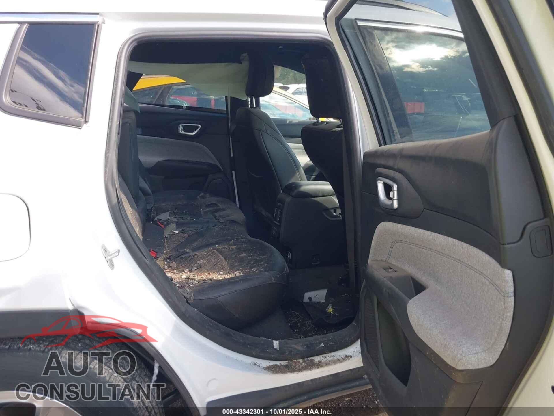 JEEP COMPASS 2024 - 3C4NJDBN5RT597097