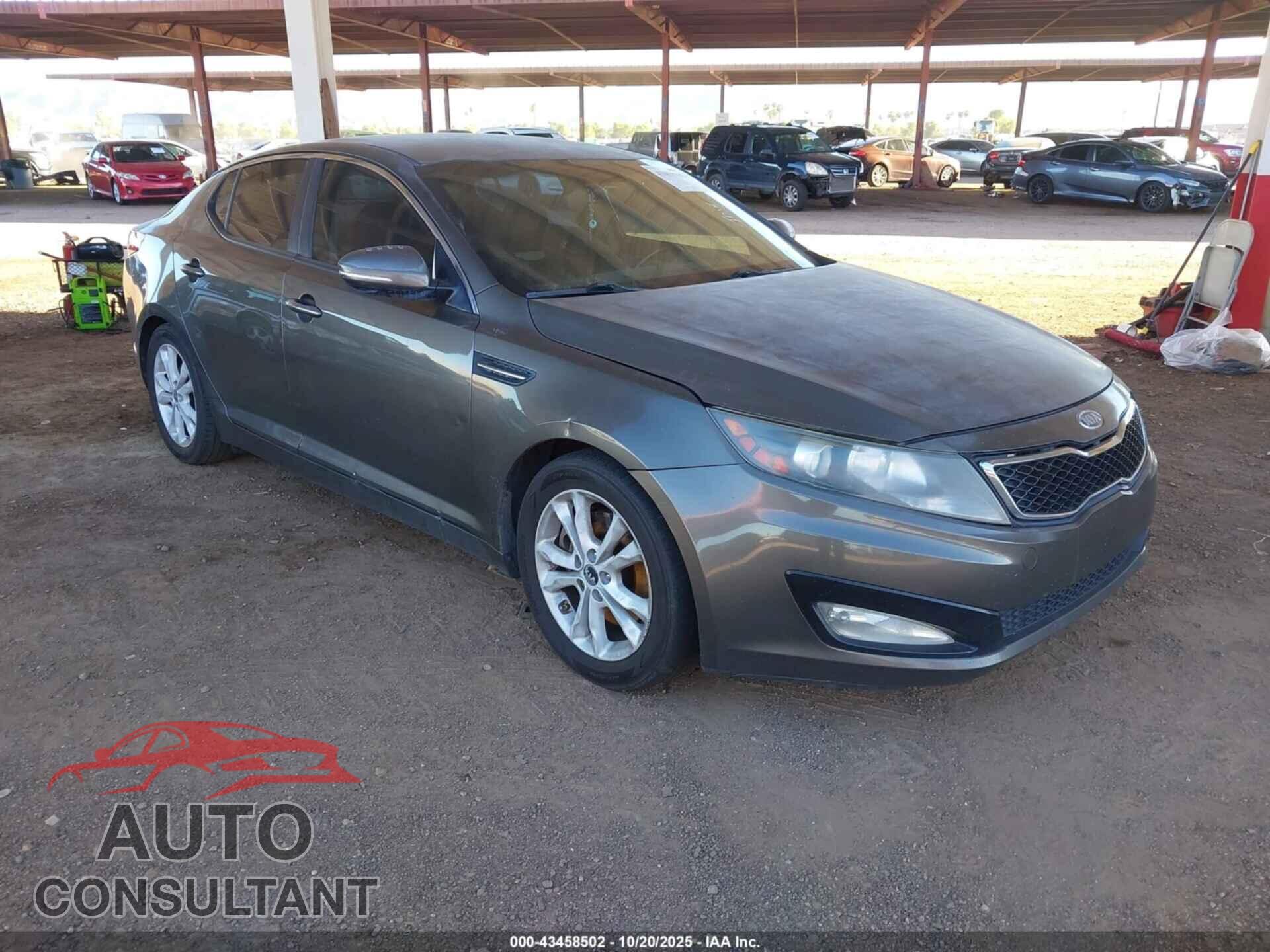KIA OPTIMA 2011 - KNAGN4A65B5089352