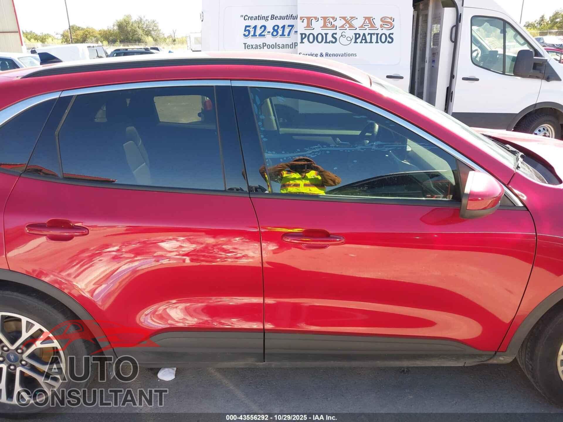 FORD ESCAPE 2020 - 1FMCU0H6XLUA76019