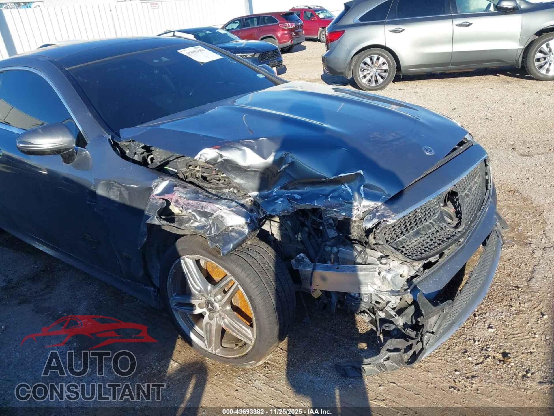 MERCEDES-BENZ E 400 2018 - WDD1J6FB4JF021192