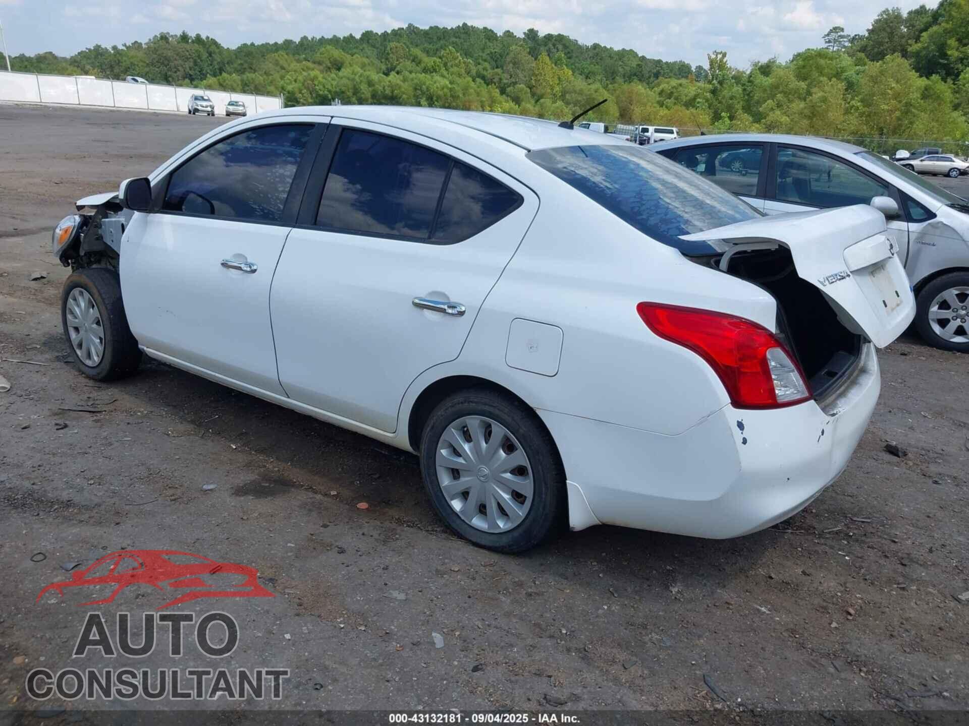 NISSAN VERSA 2012 - 3N1CN7AP1CL889954