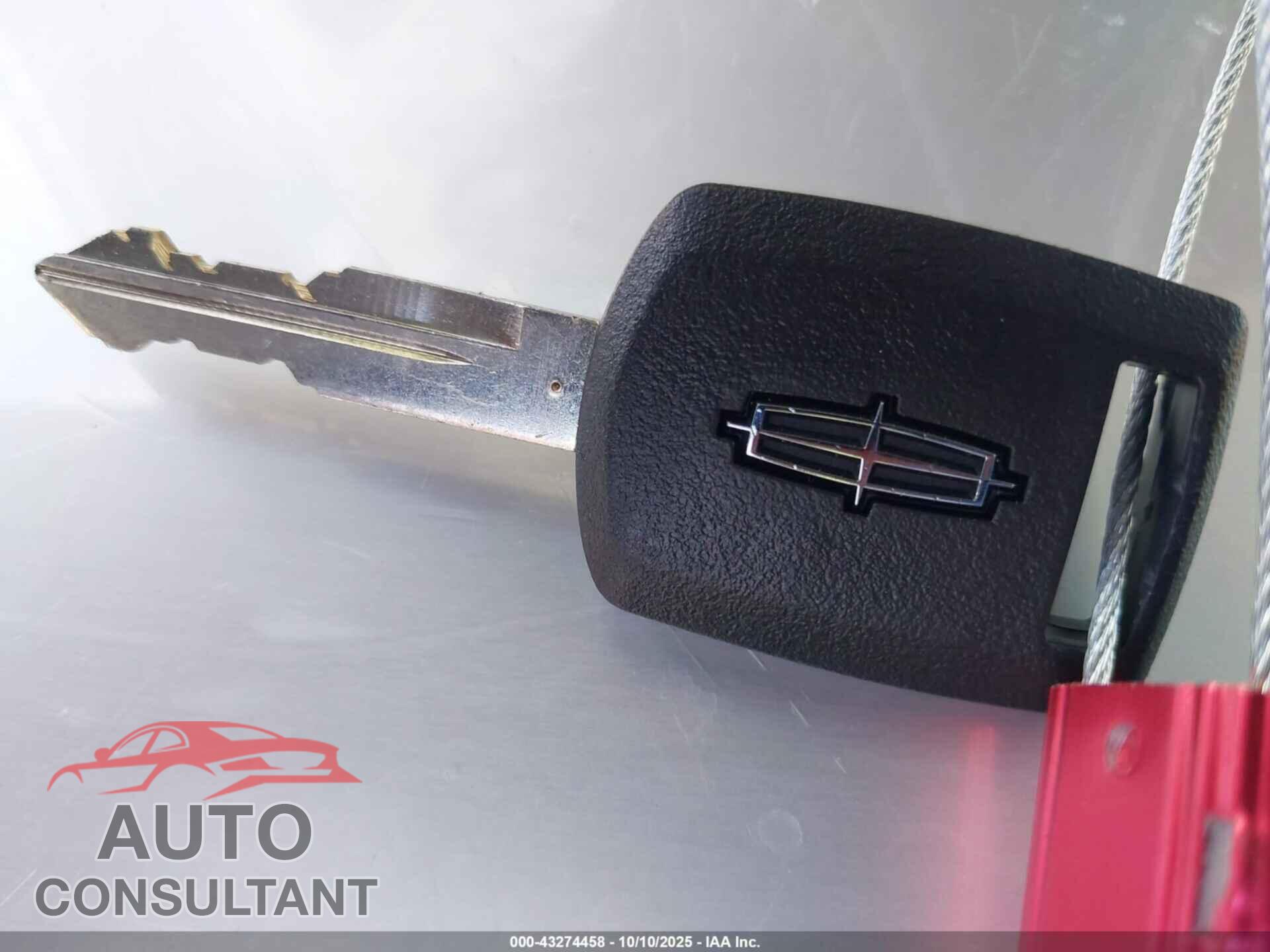 FORD ESCAPE 2010 - 1FMCU9DG8AKC84699