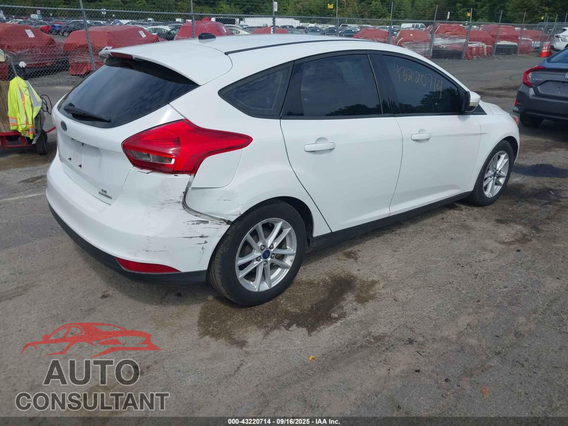 FORD FOCUS 2016 - 1FADP3K27GL217671
