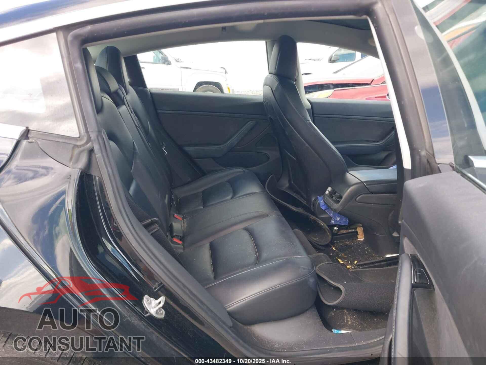 TESLA MODEL 3 2019 - 5YJ3E1EB3KF208909